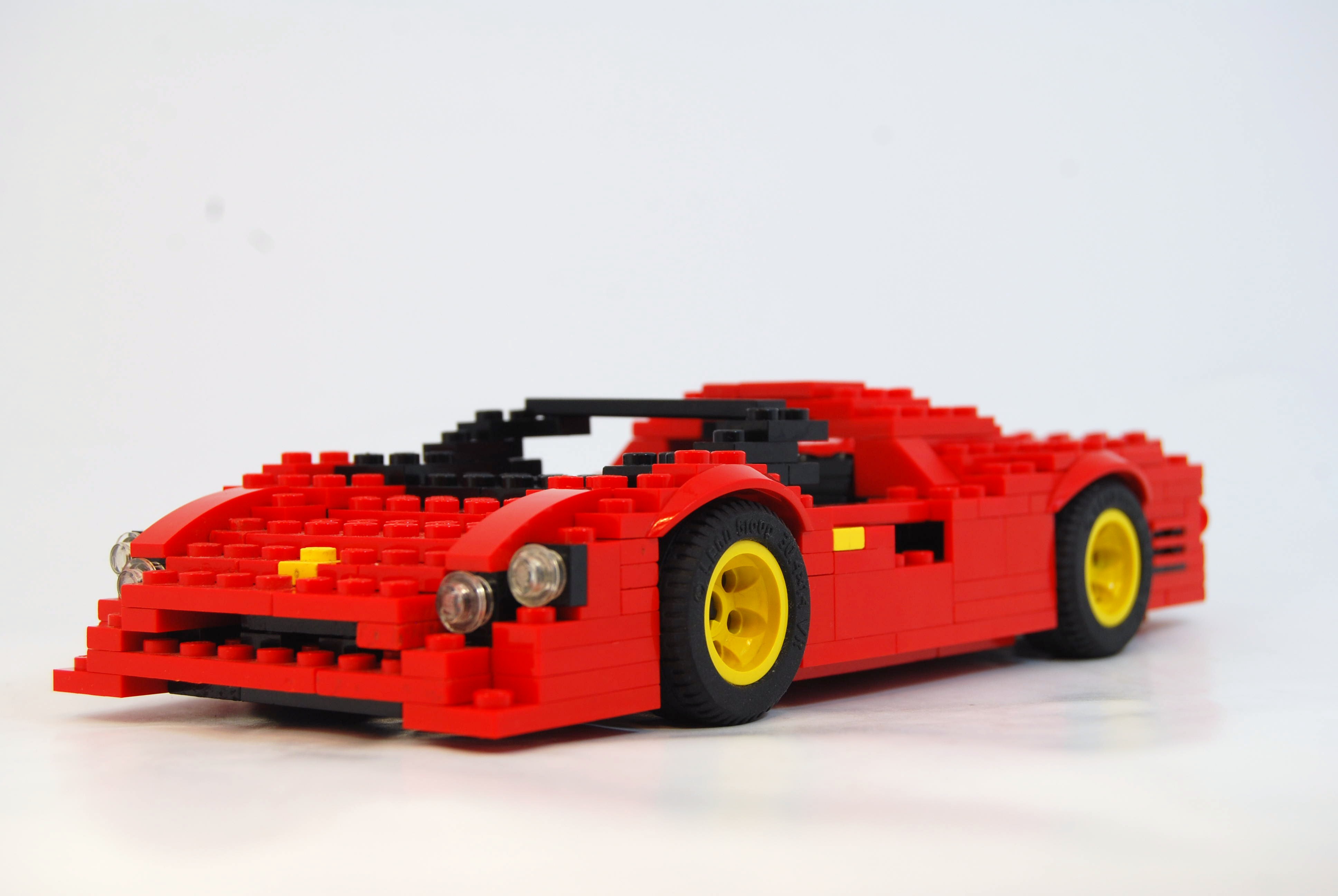 ferrari_330p4_37.jpg