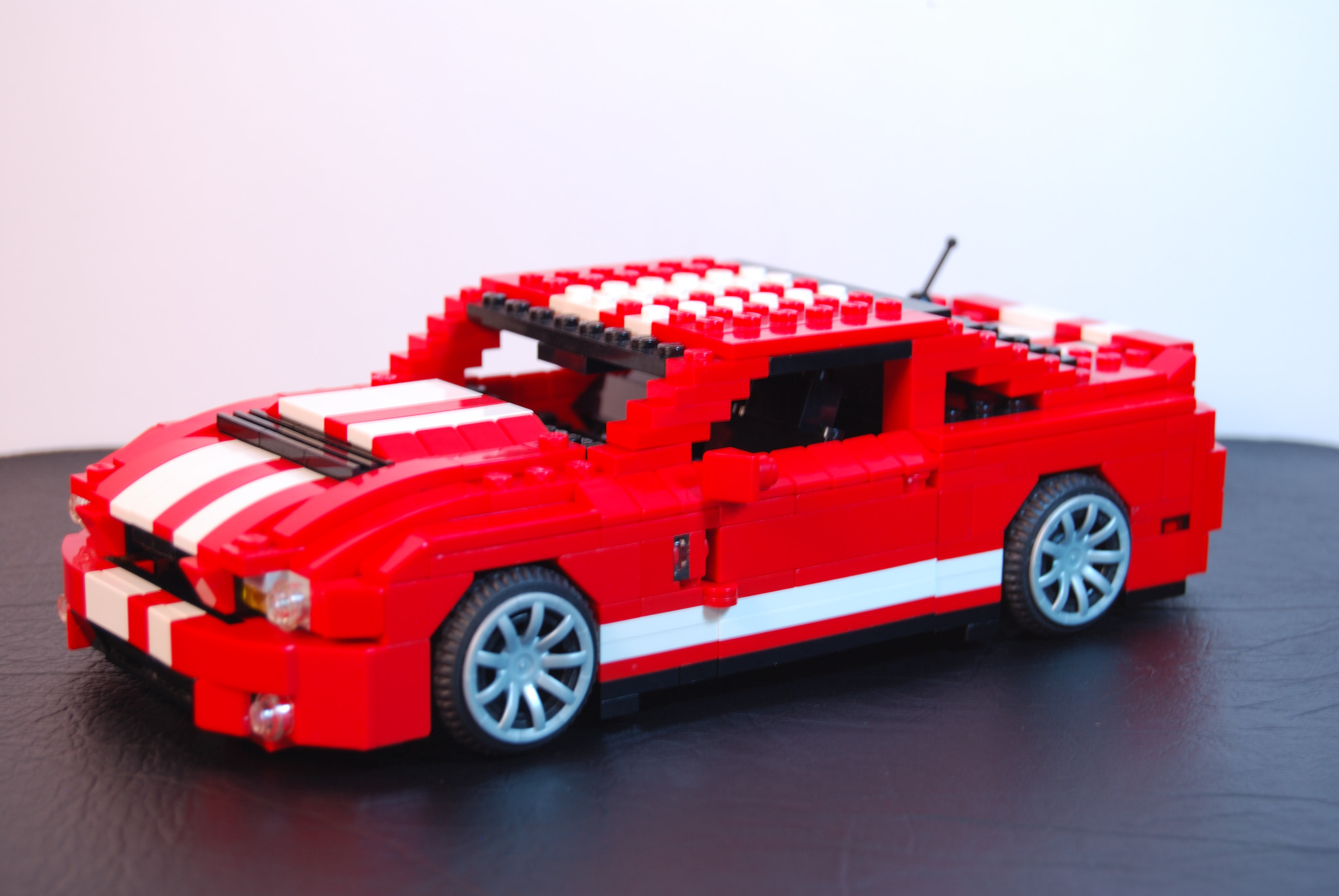 ford_mustang_gt_2010_03.jpg