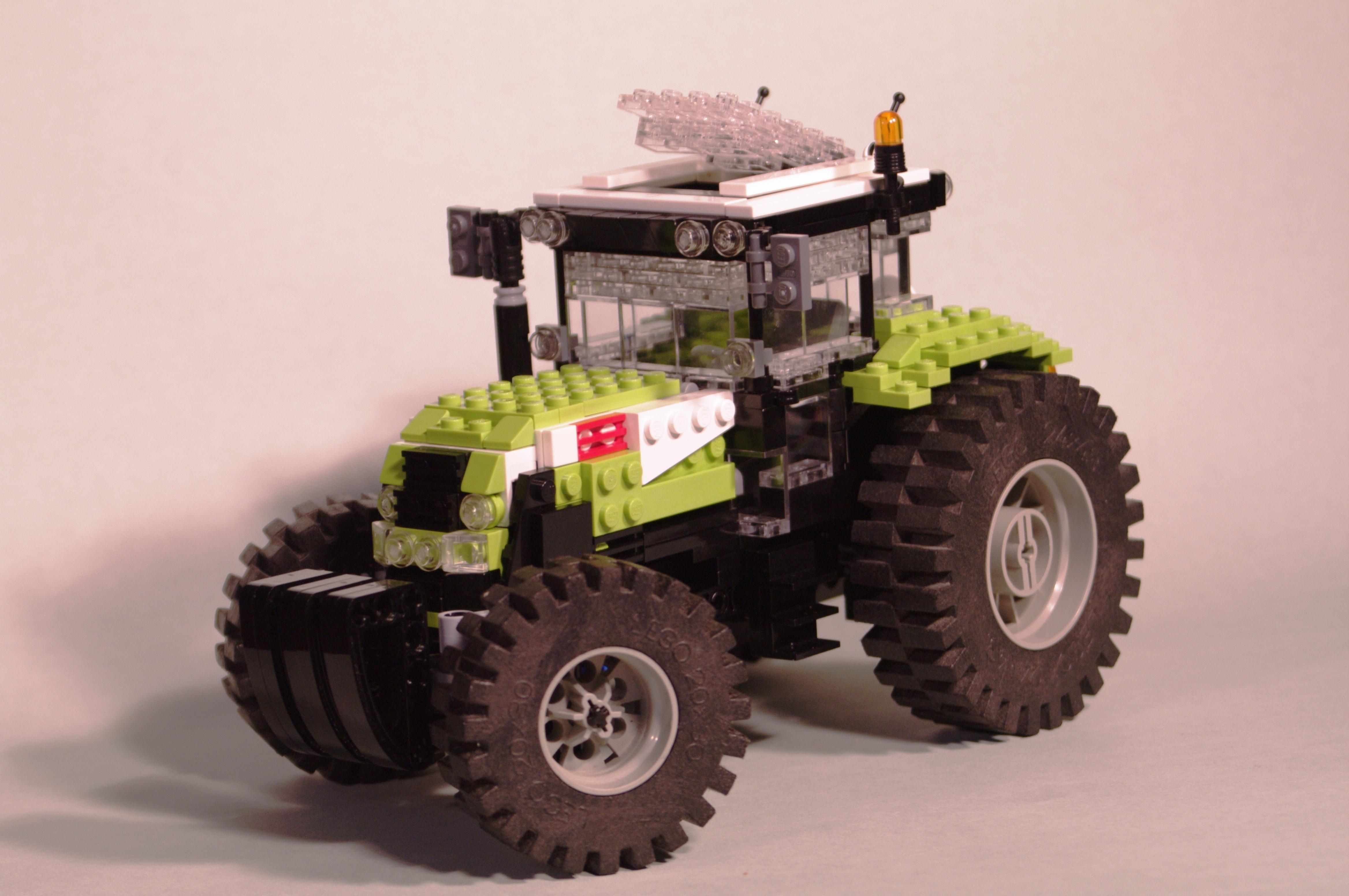 claas_arion_600_brick_15.jpg