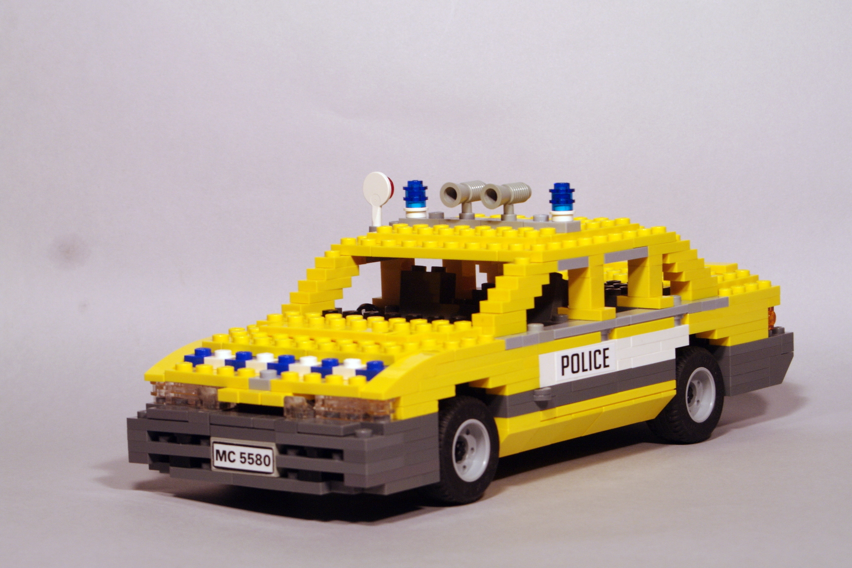 holden_vl_commodore_police_01.jpg