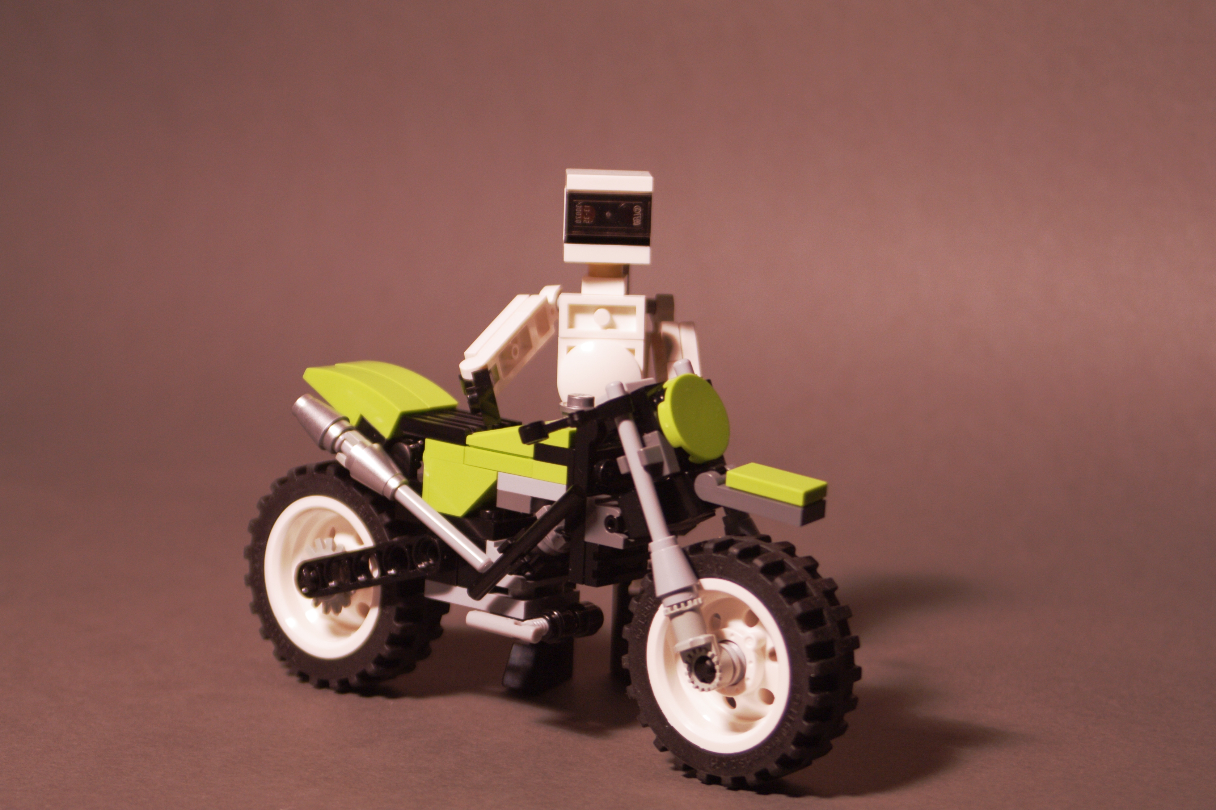 big_dirt_bike_11.jpg