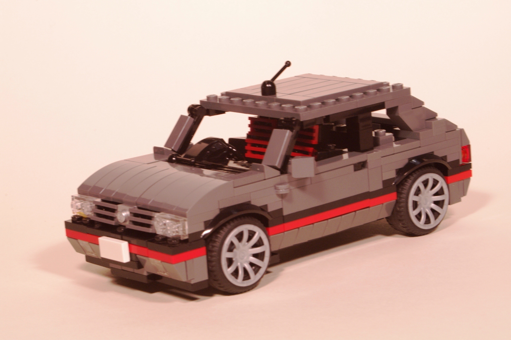 peugeot_205_gti_00z.jpg