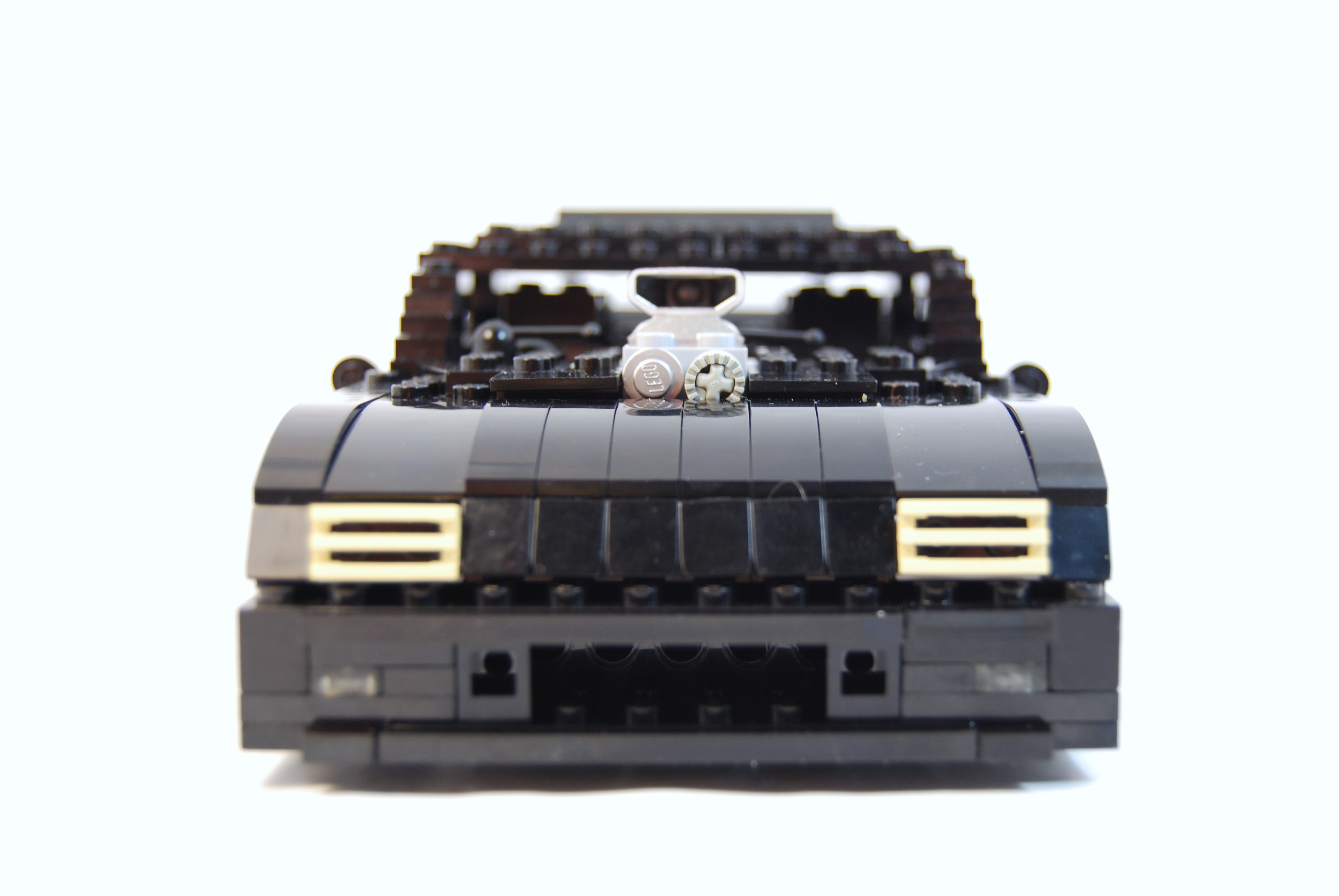 mad_max_interceptor_17.jpg