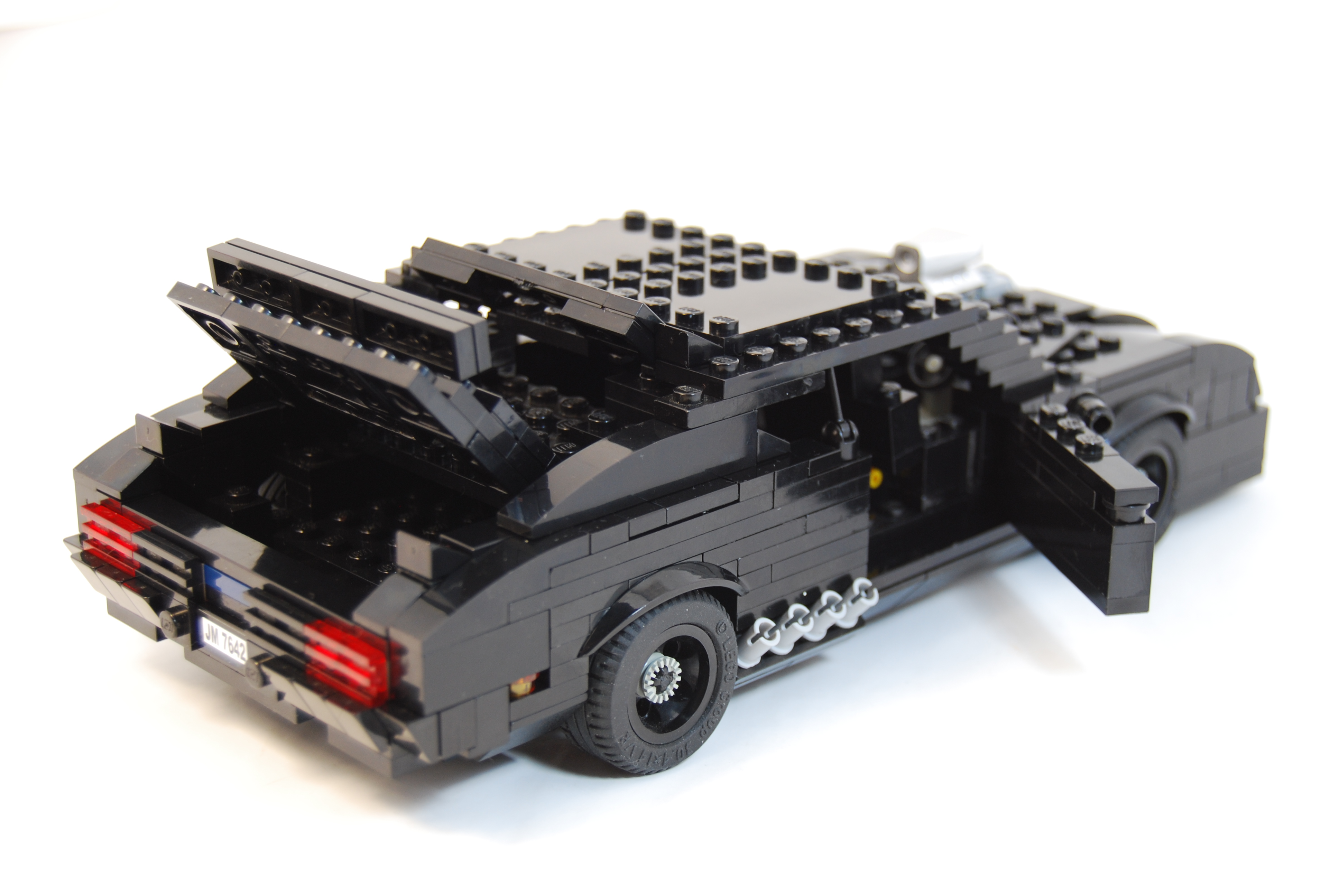 mad_max_interceptor_34.jpg