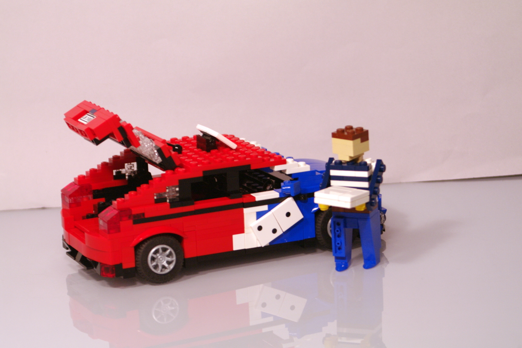 ford_c346_focus_dominos_pizza_07.jpg
