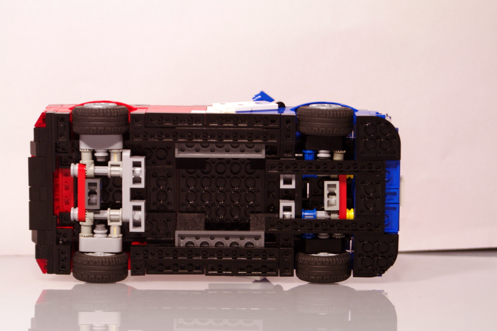 ford_c346_focus_dominos_pizza_25.jpg