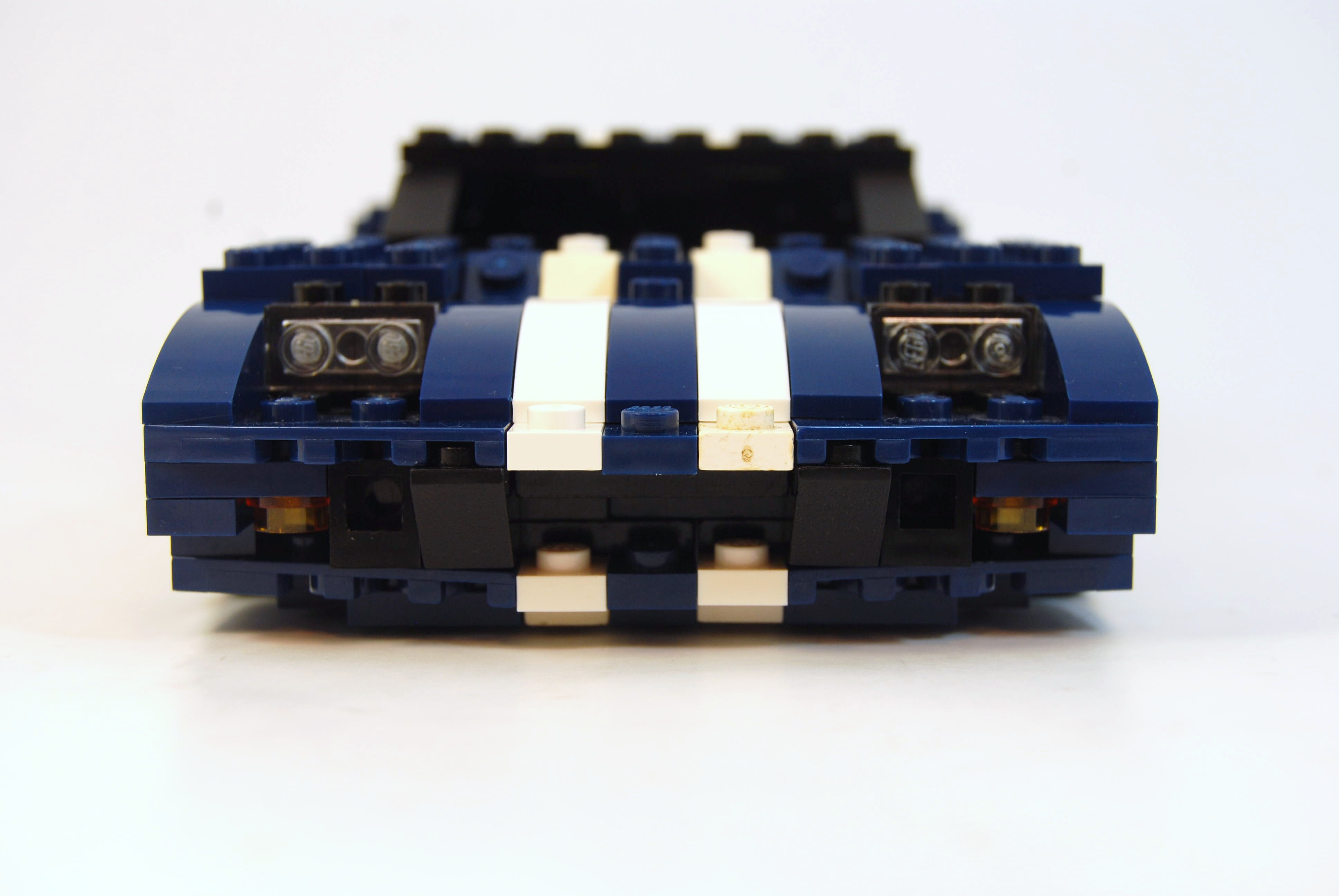 ford_gt40_104.jpg