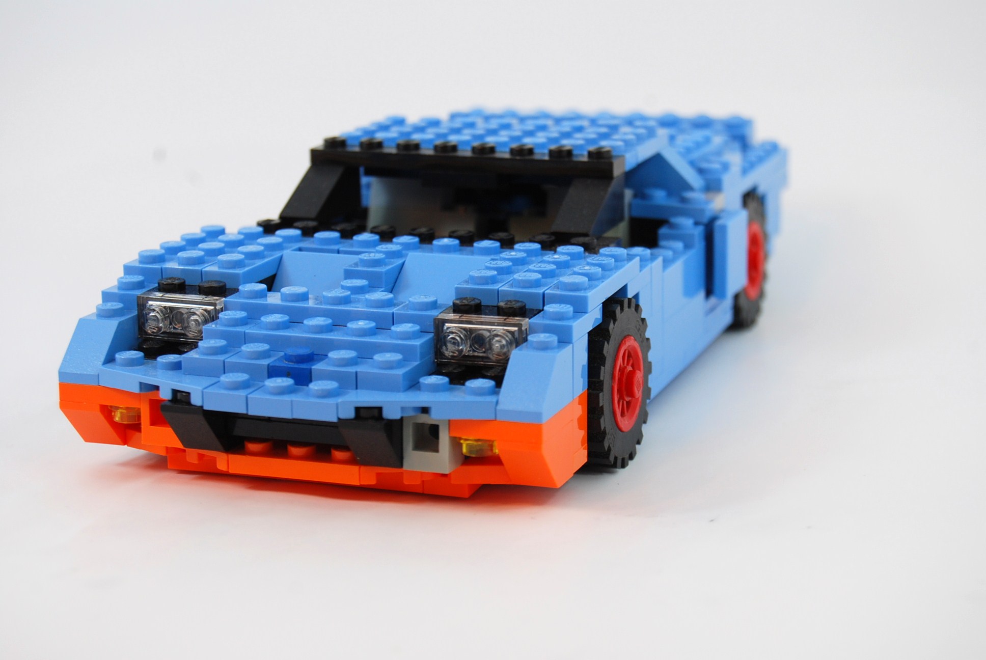 ford_gt40_11.jpg