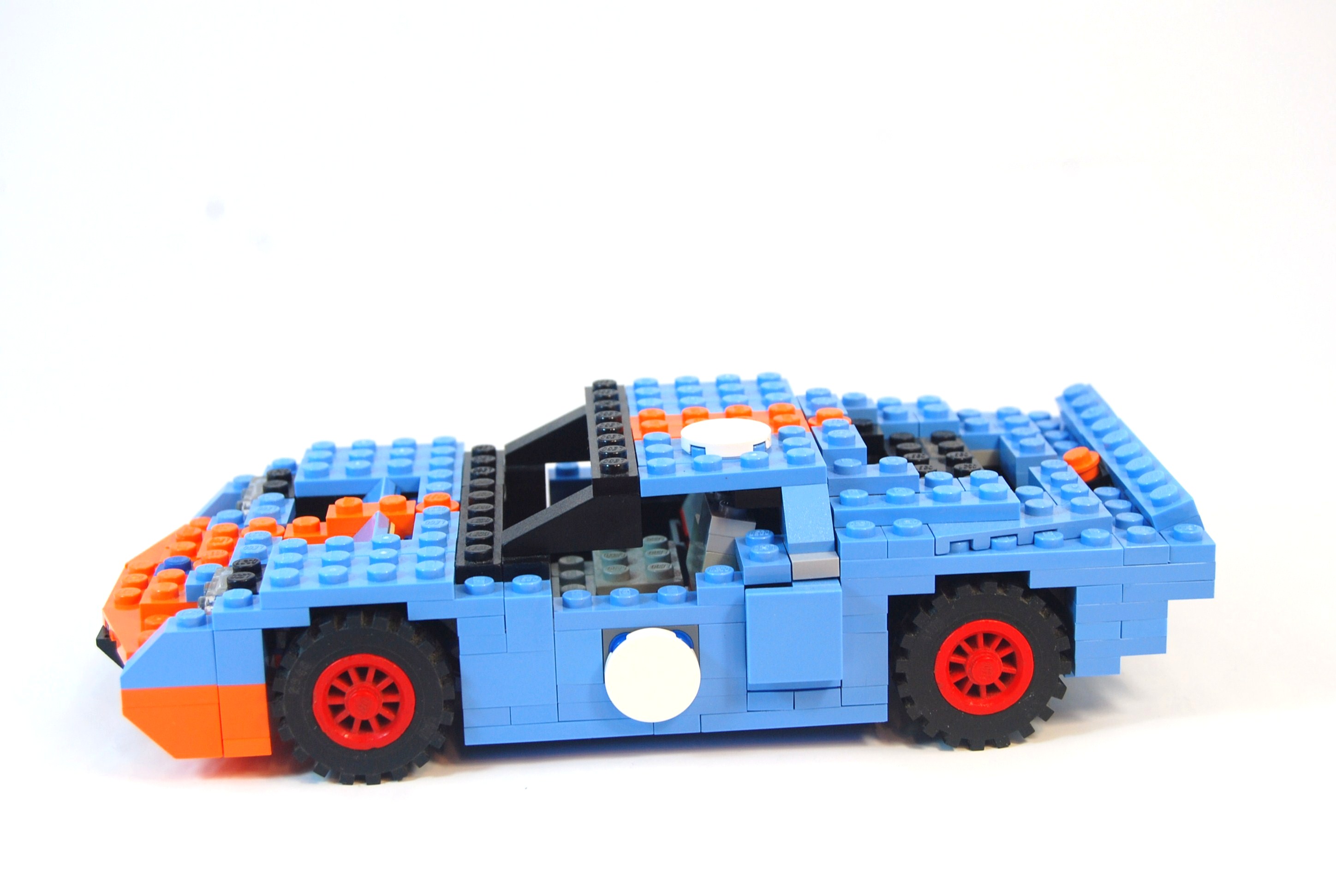 ford_gt40_25.jpg