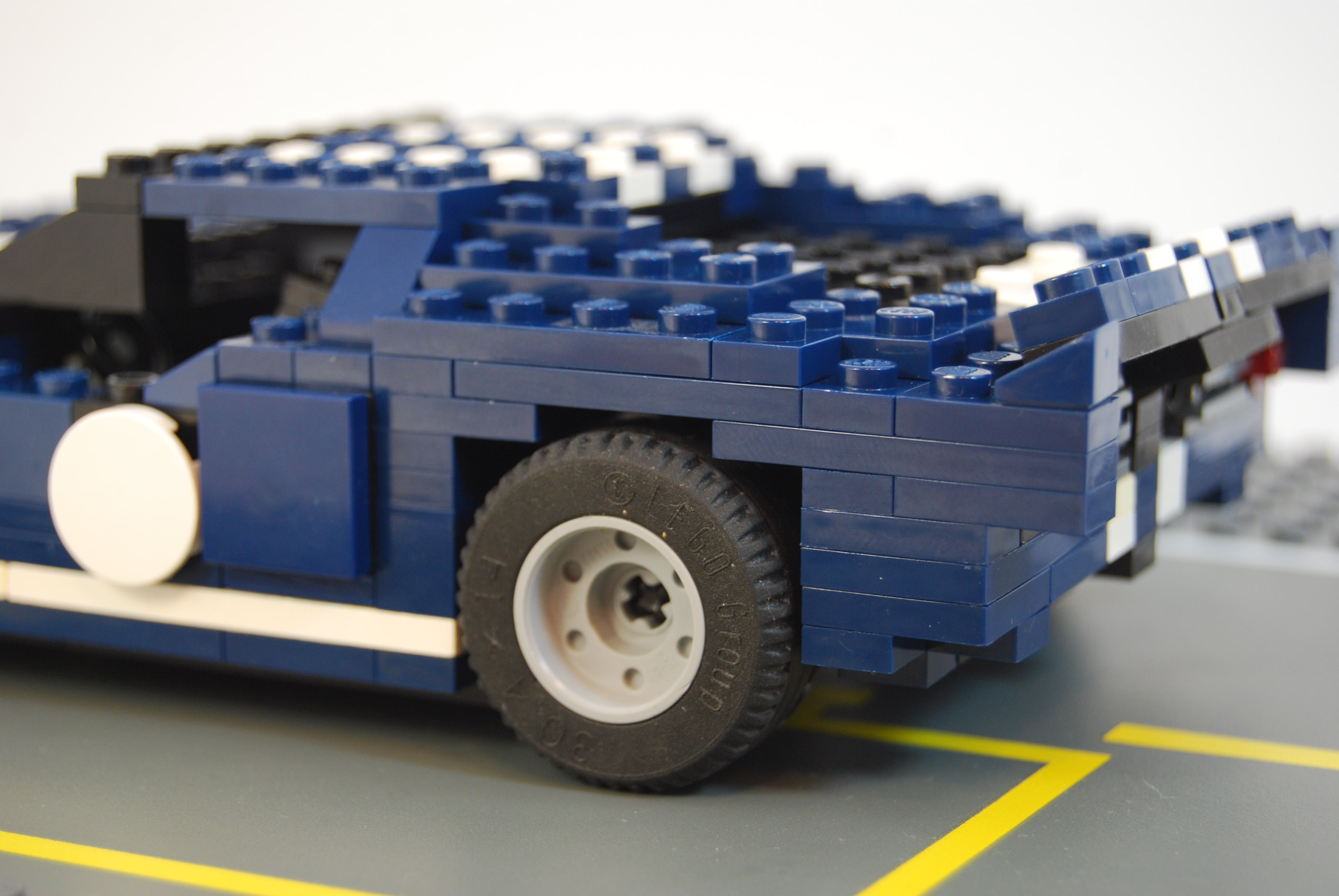ford_gt40_45.jpg