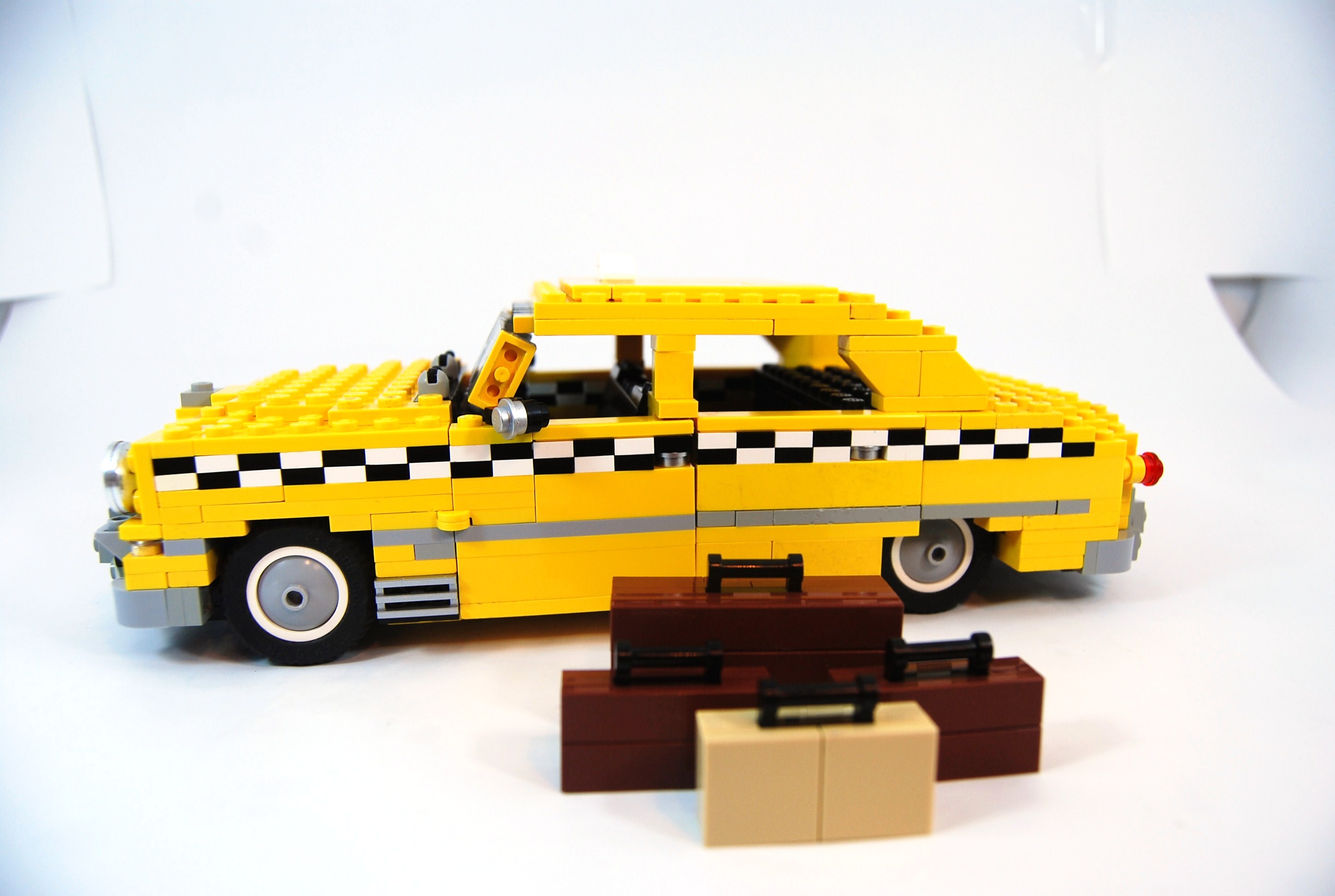 1949_ford_fordor_00z.jpg