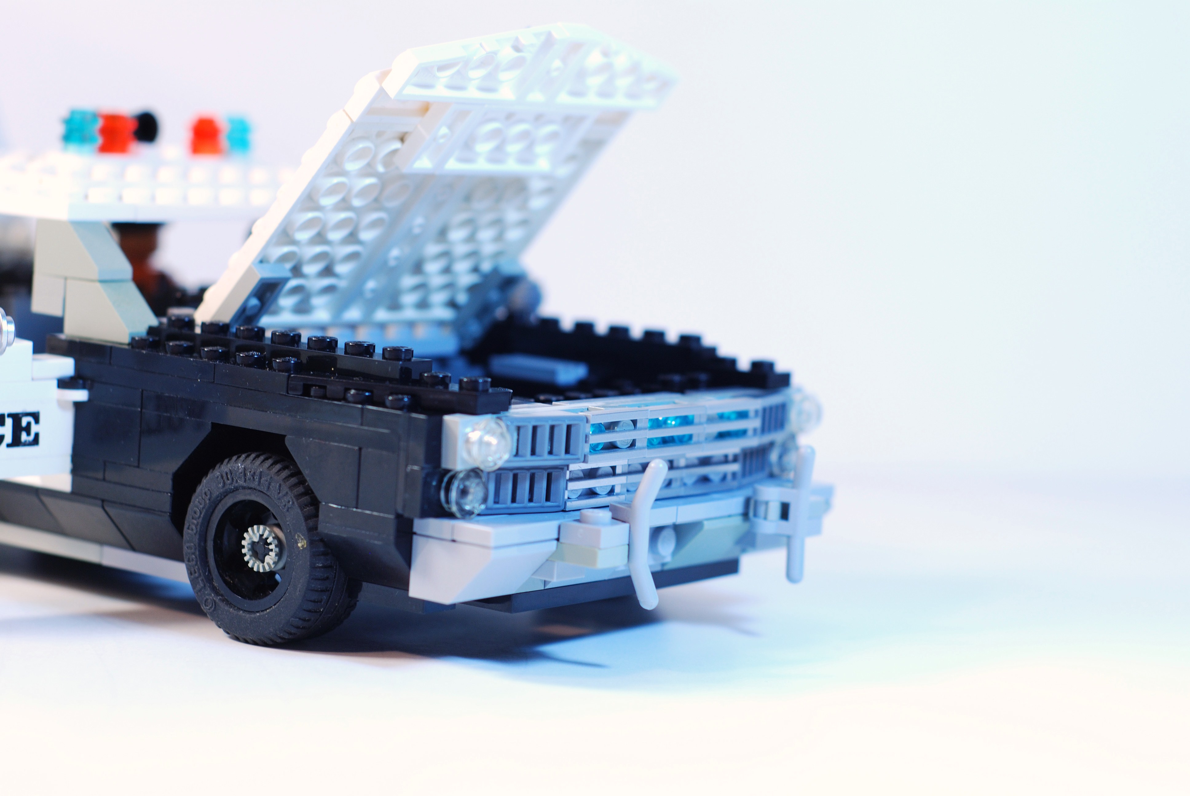 ford_galaxie_1966_4-door_police_interceptor_27.jpg