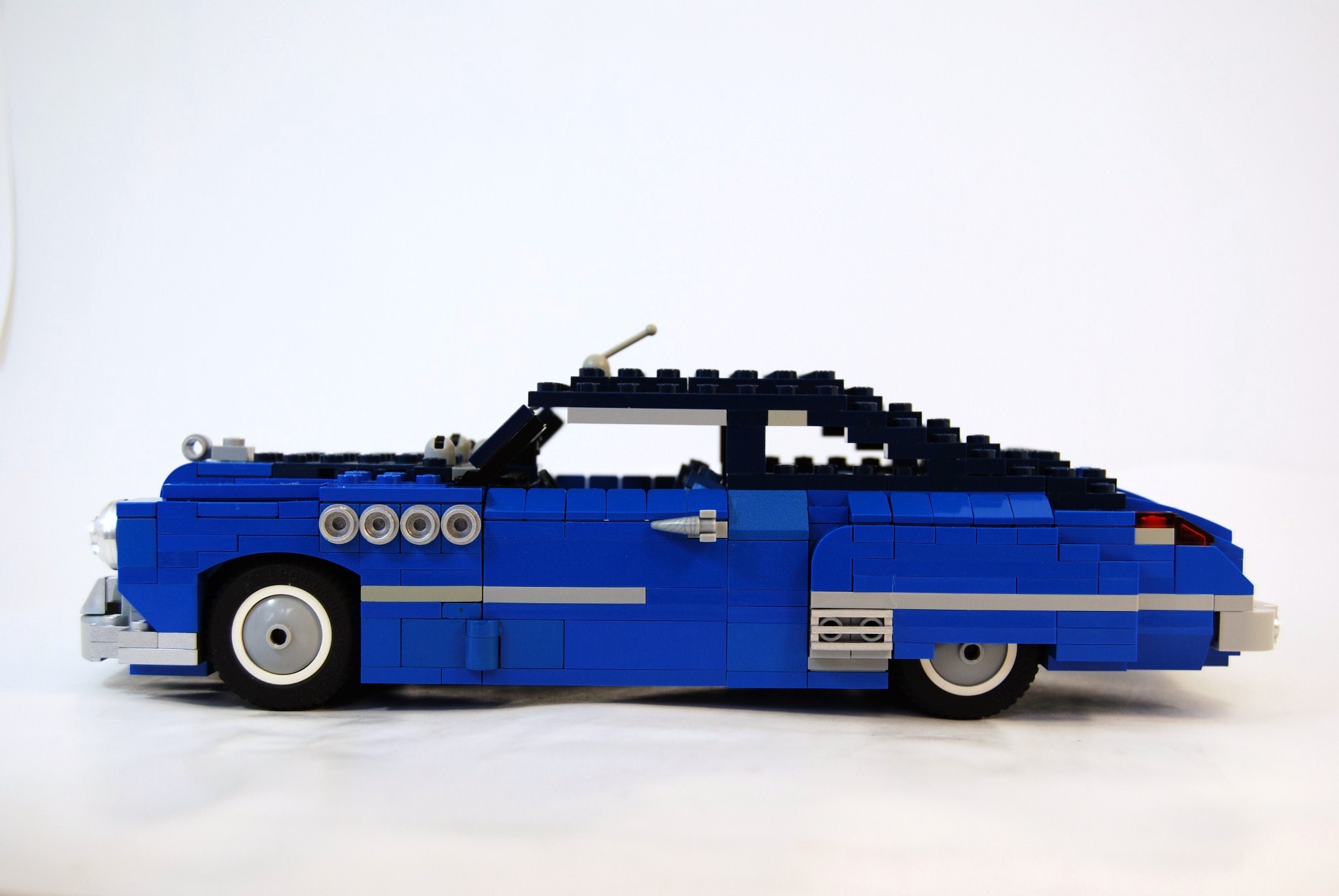 buick_1949_fastback_studio1_01.jpg