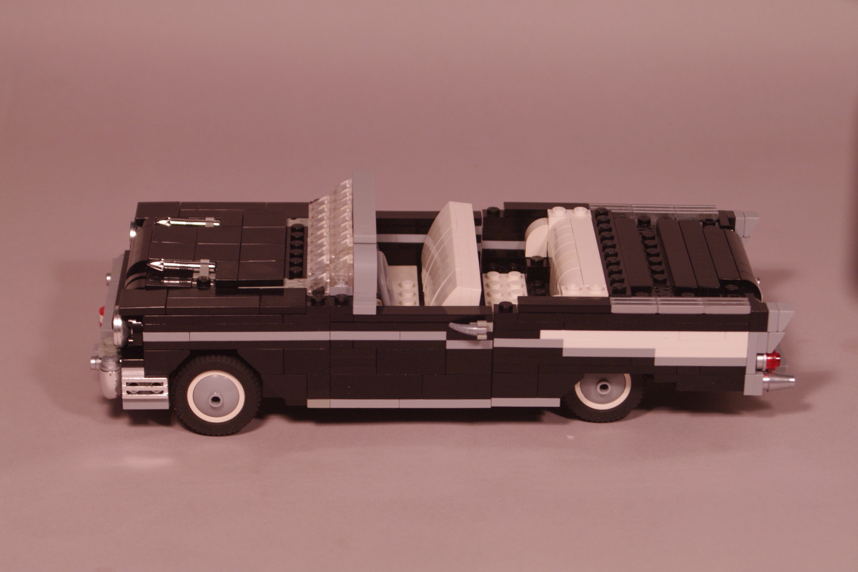 chevrolet_1957_bel_air_convertible_08.jpg