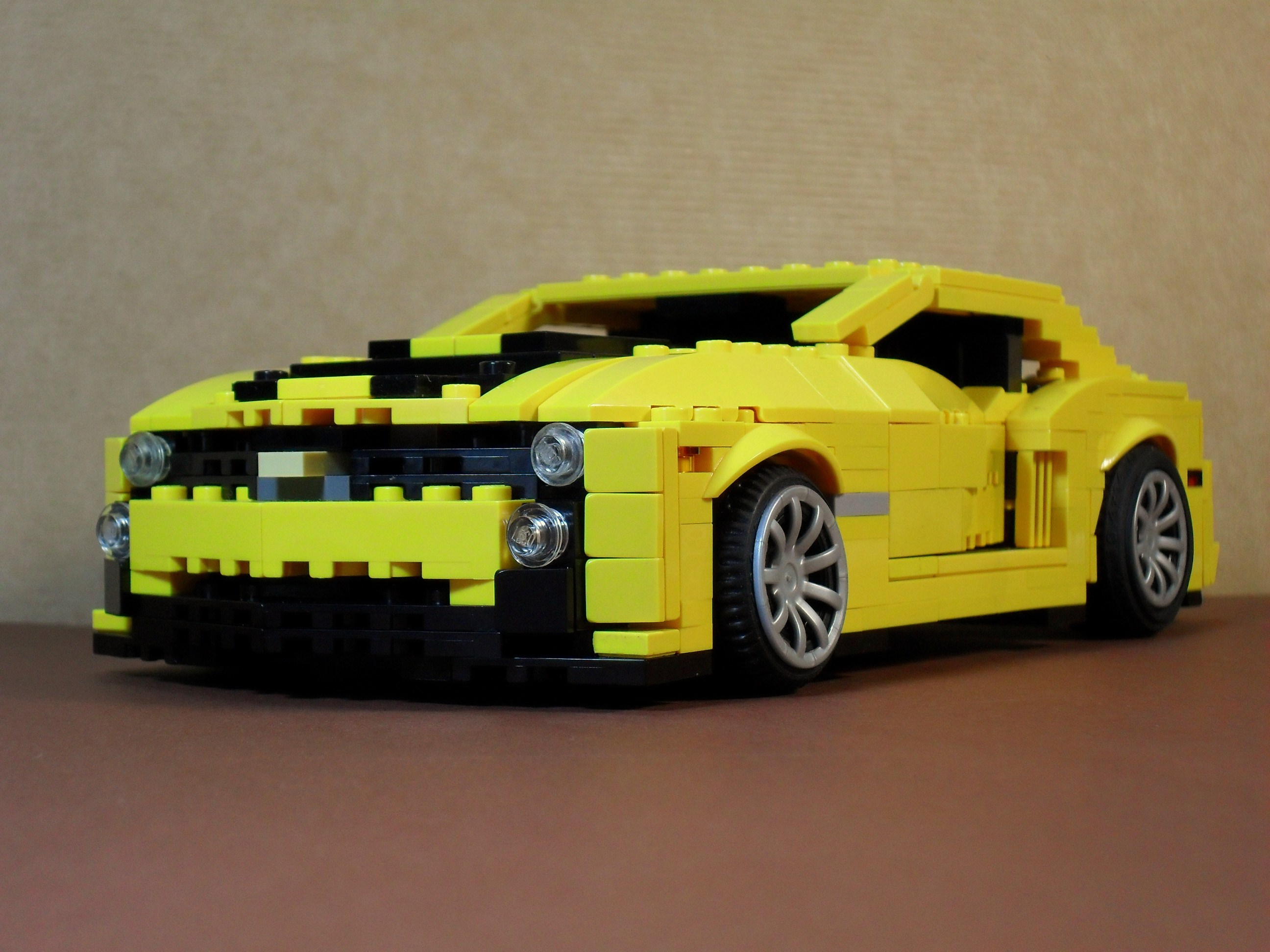 chevrolet_camaro_2010_bumble_bee_12.jpg