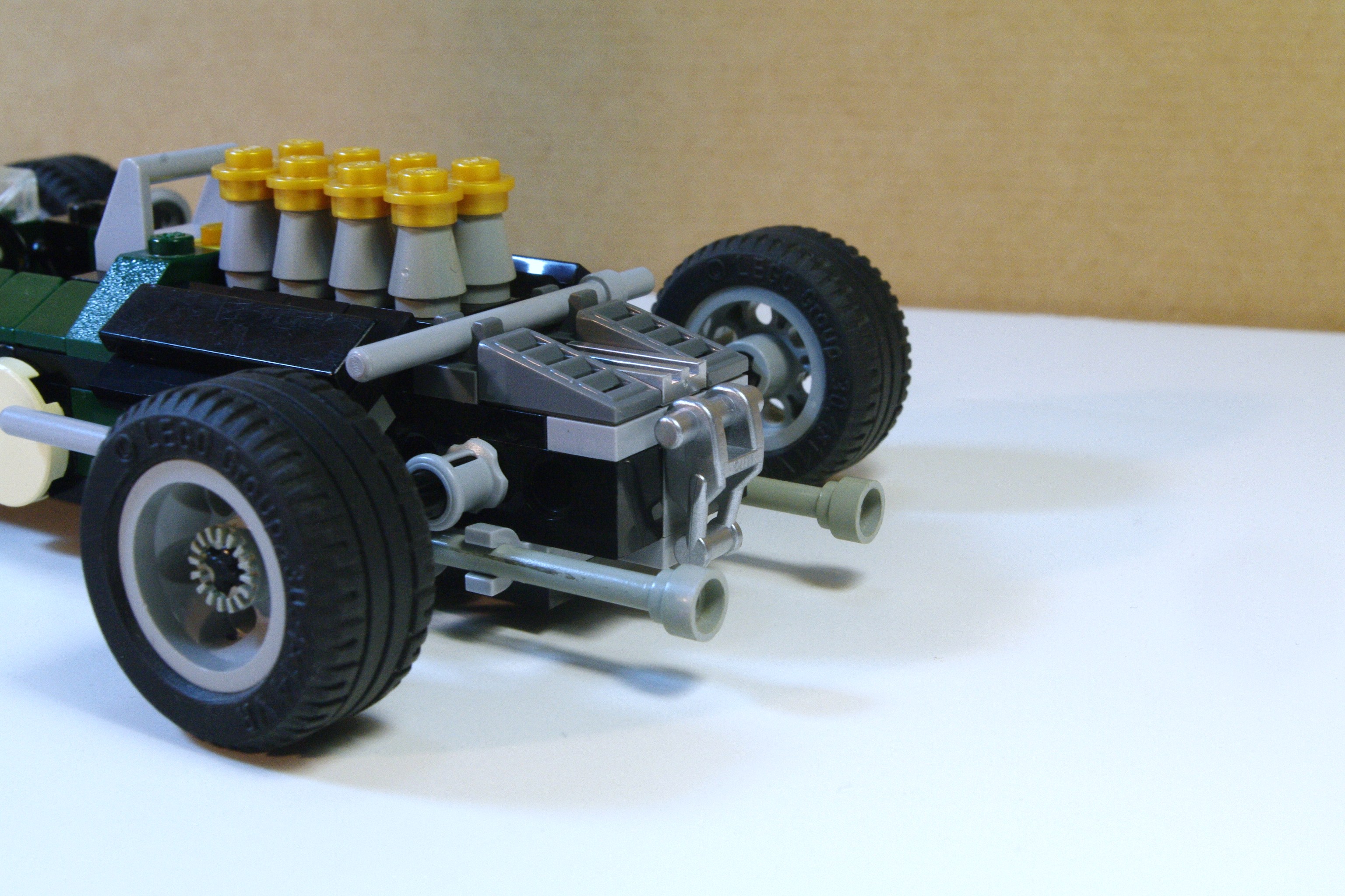 lotus_49a_formula_1_racer_18.jpg