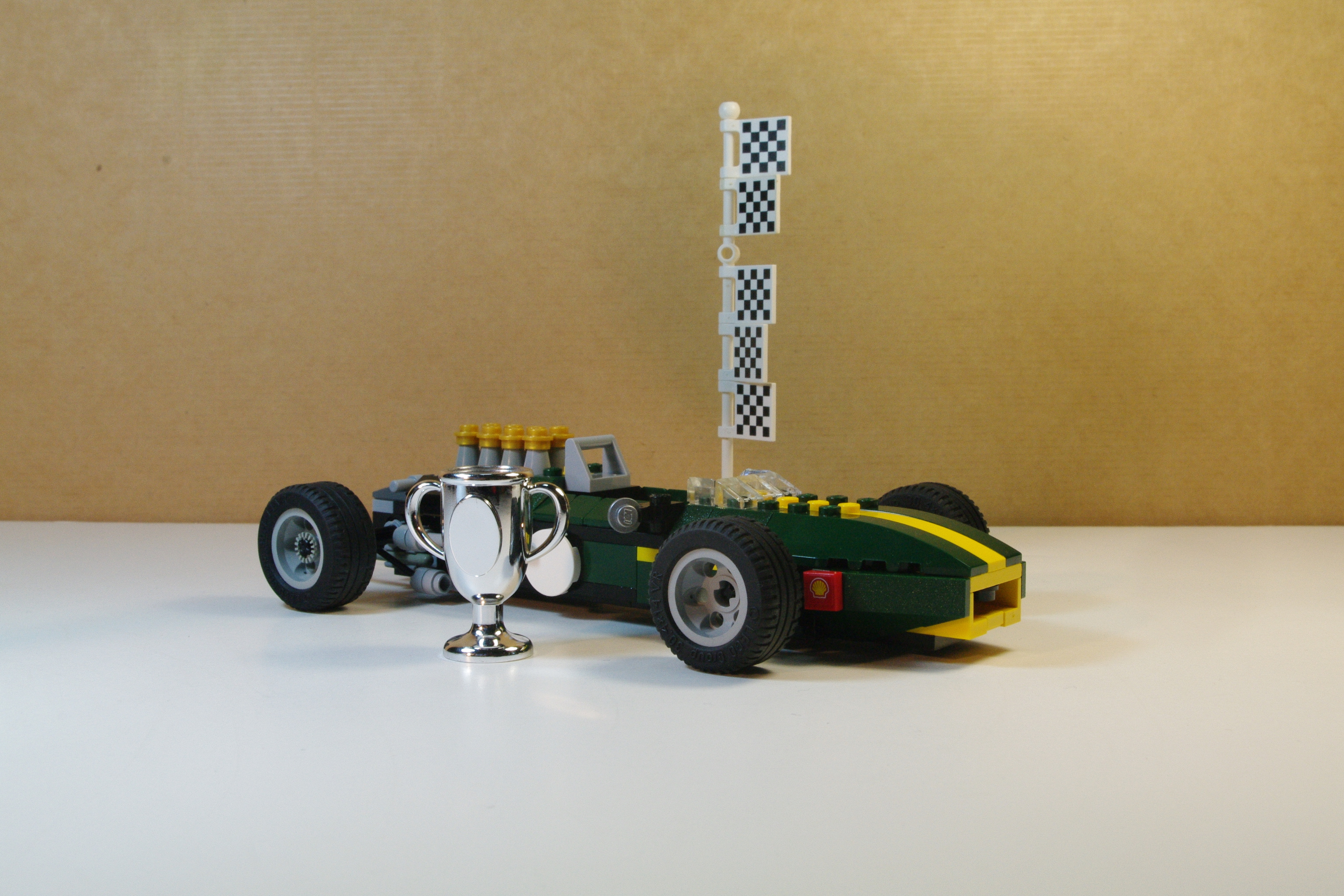 lotus_49a_formula_1_racer_22.jpg