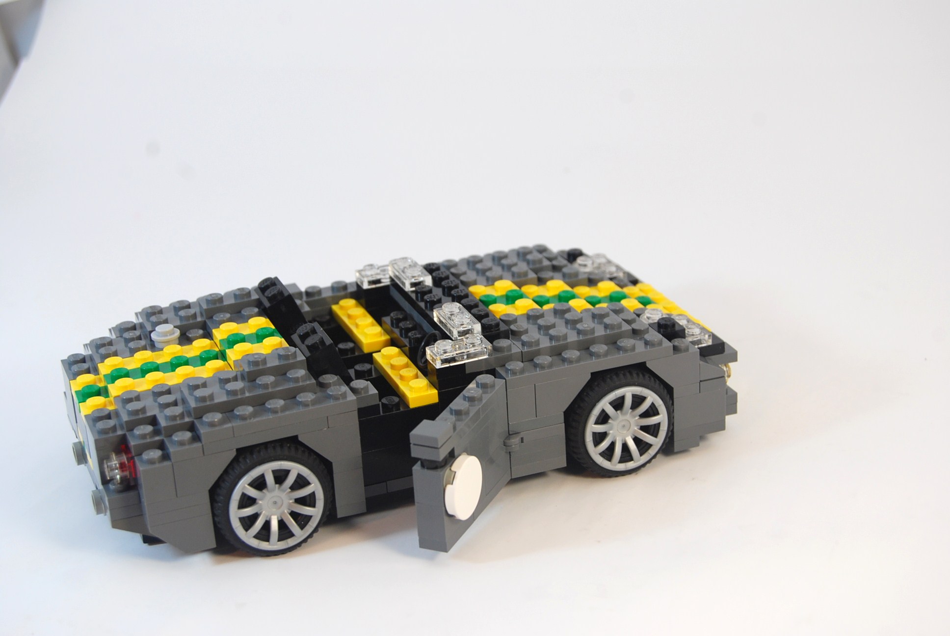 jaguar_f-type_racer_05.jpg