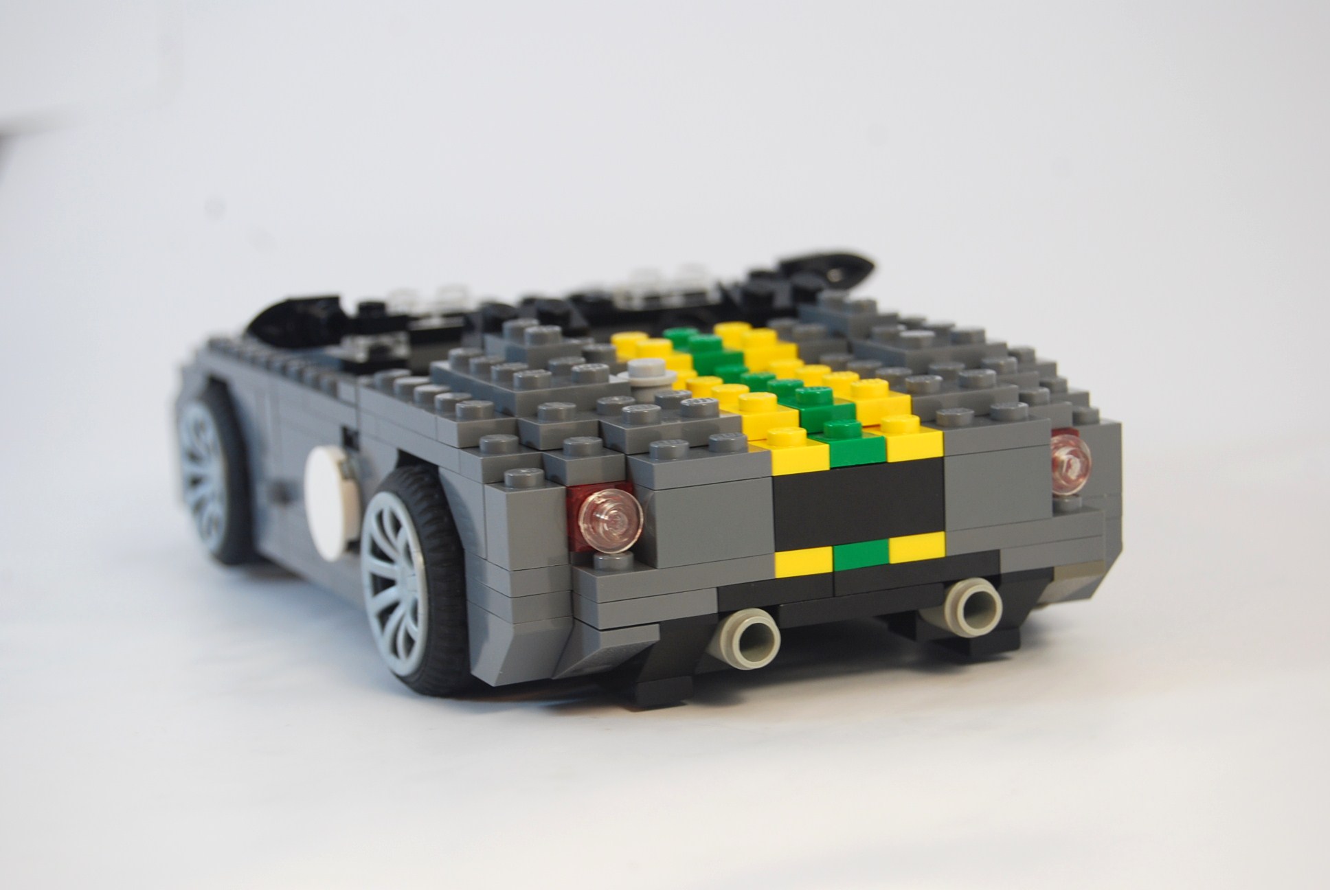 jaguar_f-type_racer_30.jpg