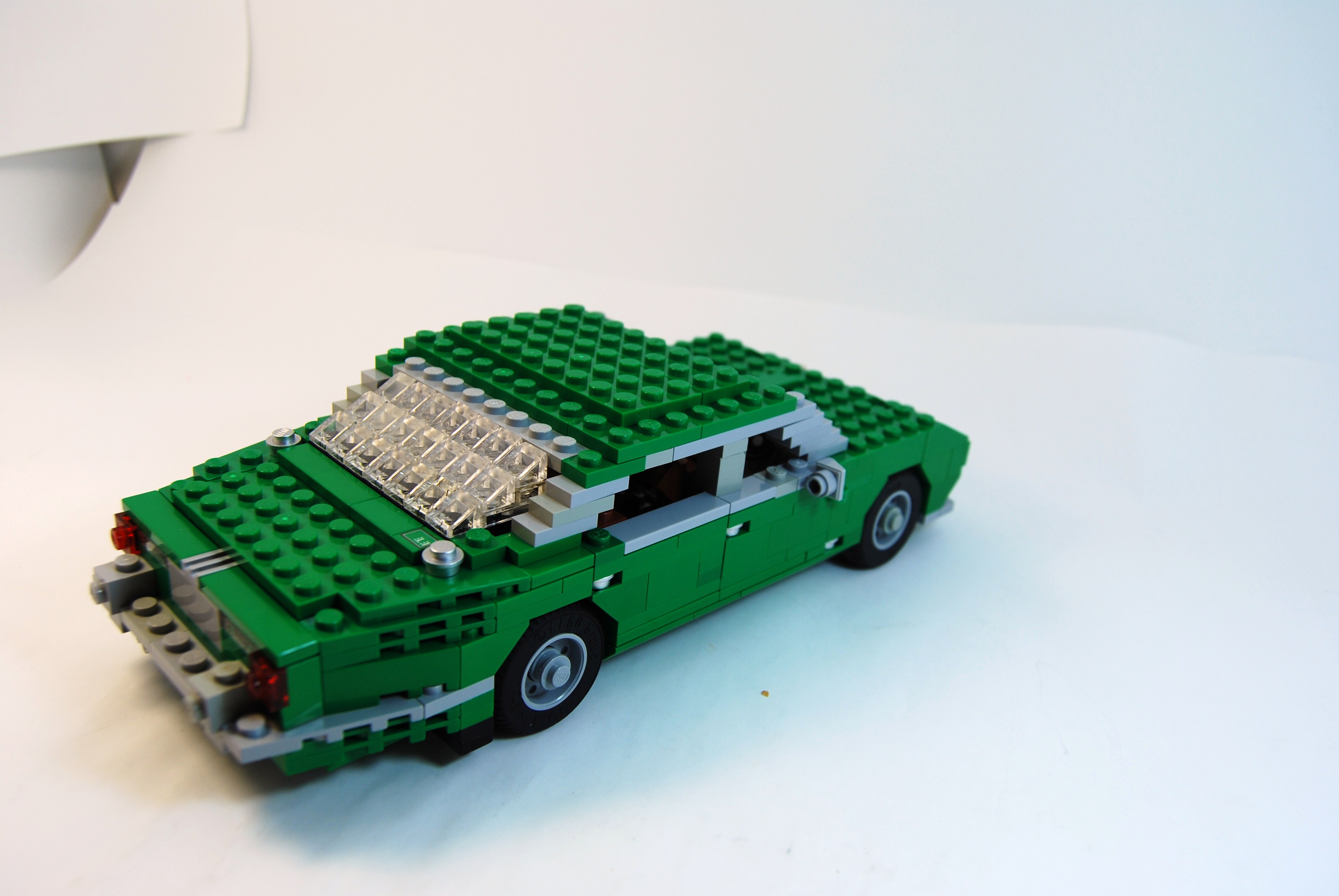 jaguar_xj_series_1_60.jpg