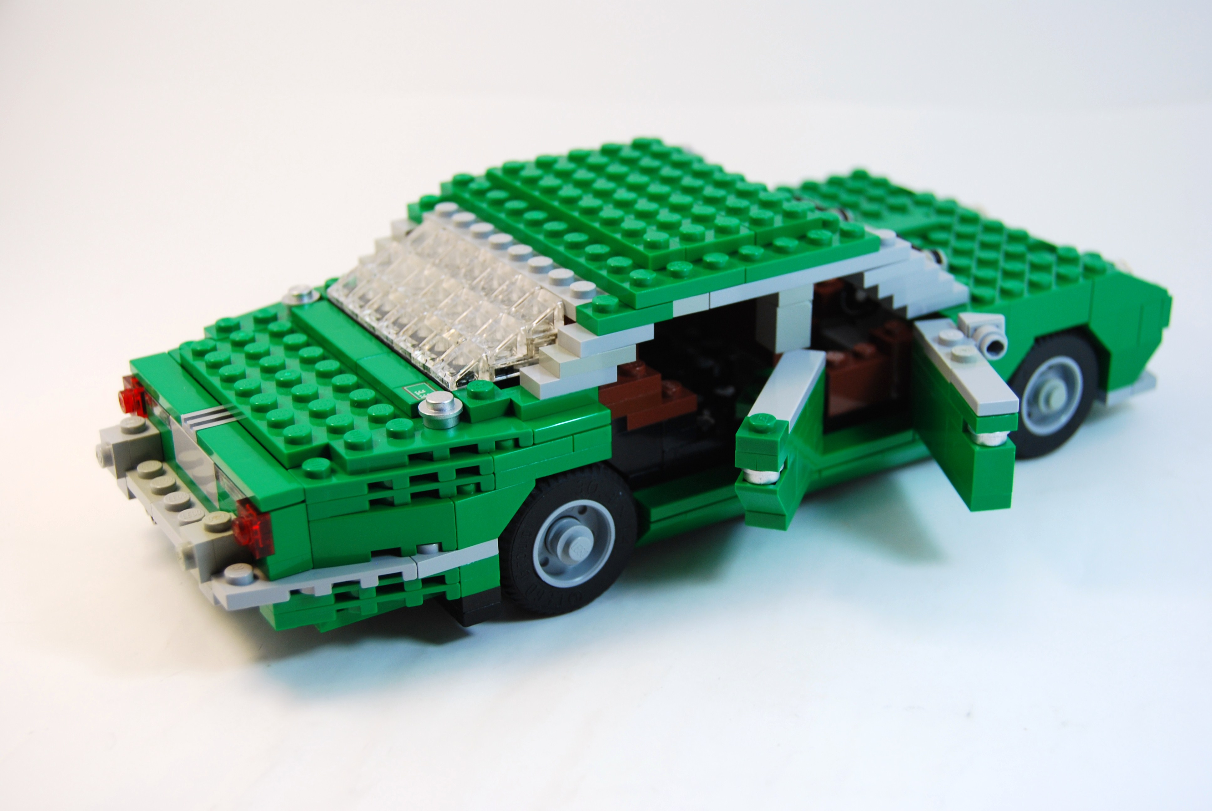 jaguar_xj_series_1_64.jpg