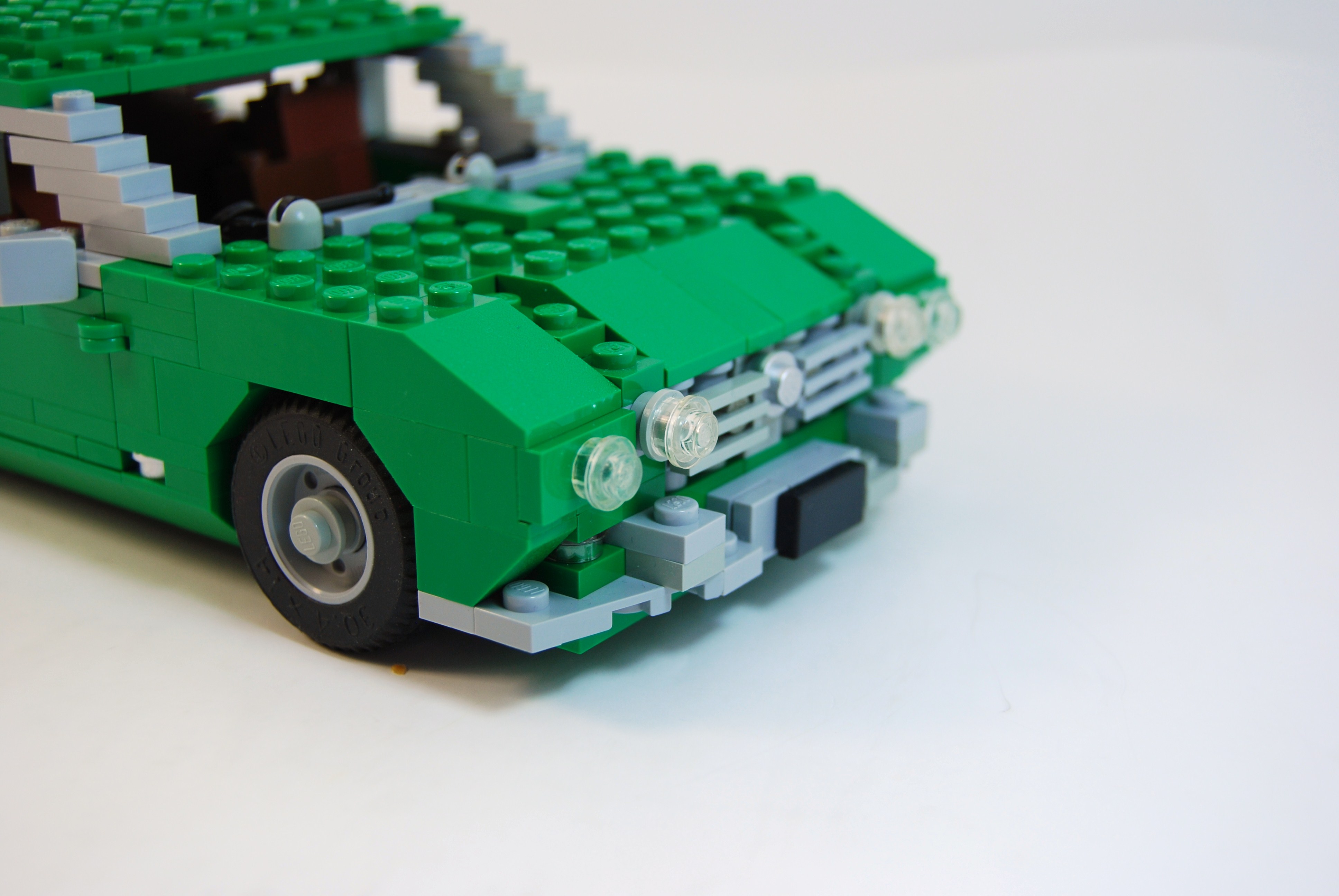 jaguar_xj_series_1_33.jpg