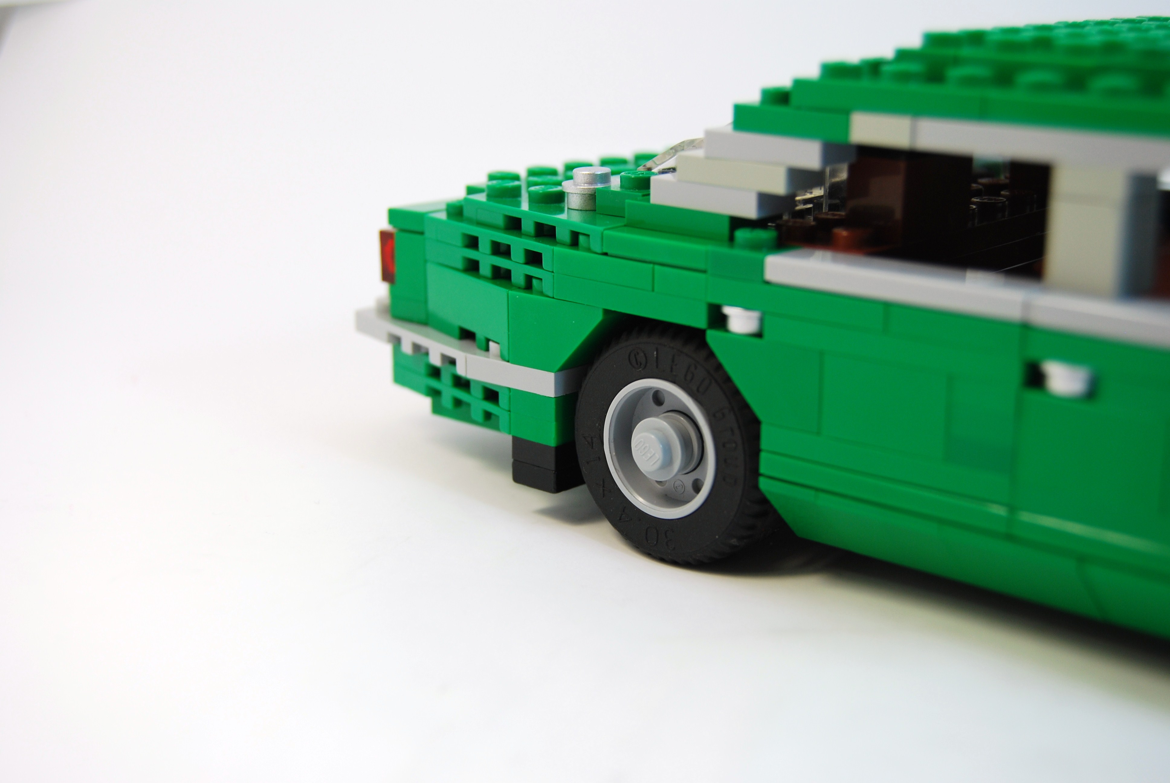 jaguar_xj_series_1_34.jpg