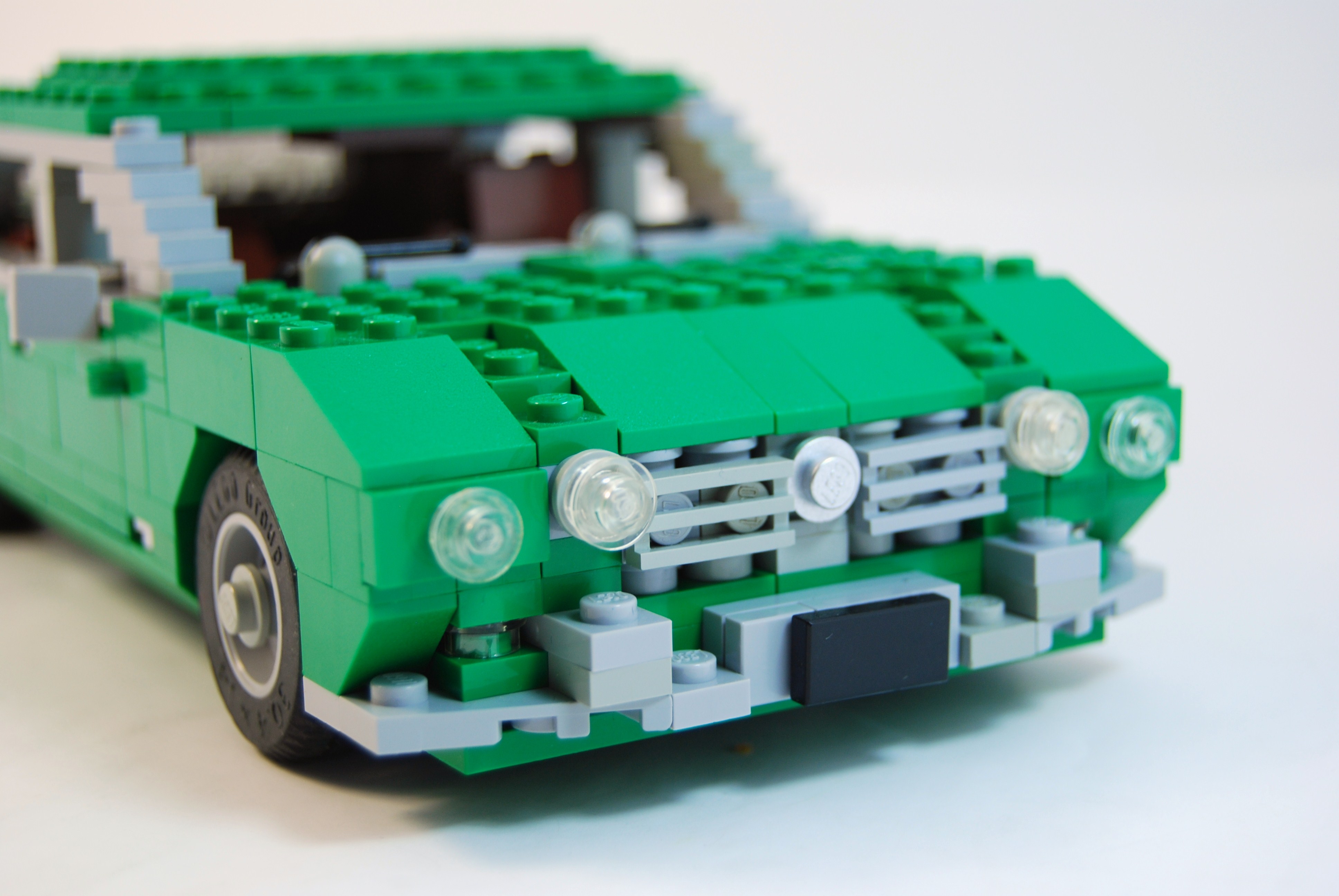 jaguar_xj_series_1_36.jpg