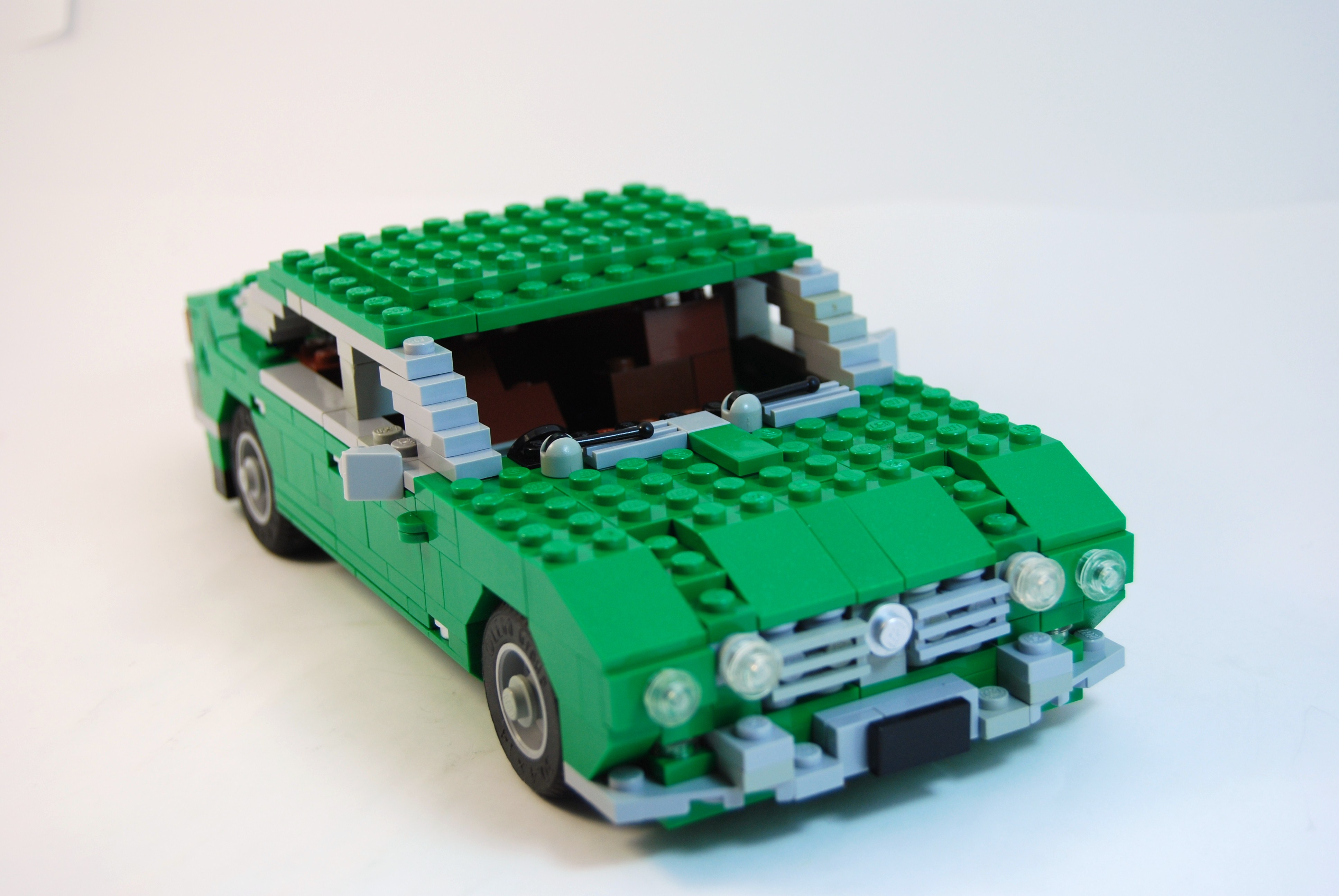 jaguar_xj_series_1_38.jpg