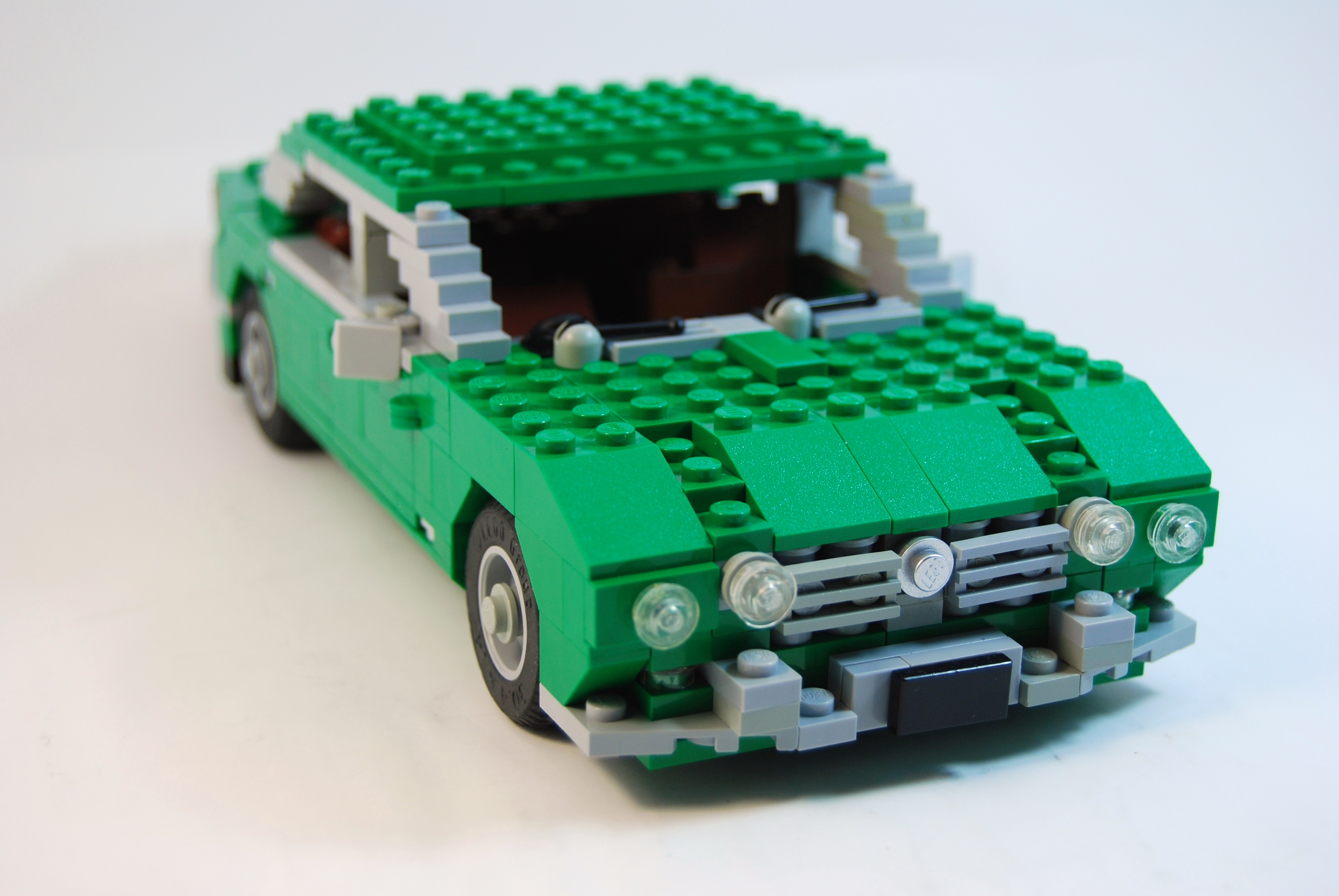 jaguar_xj_series_1_40.jpg