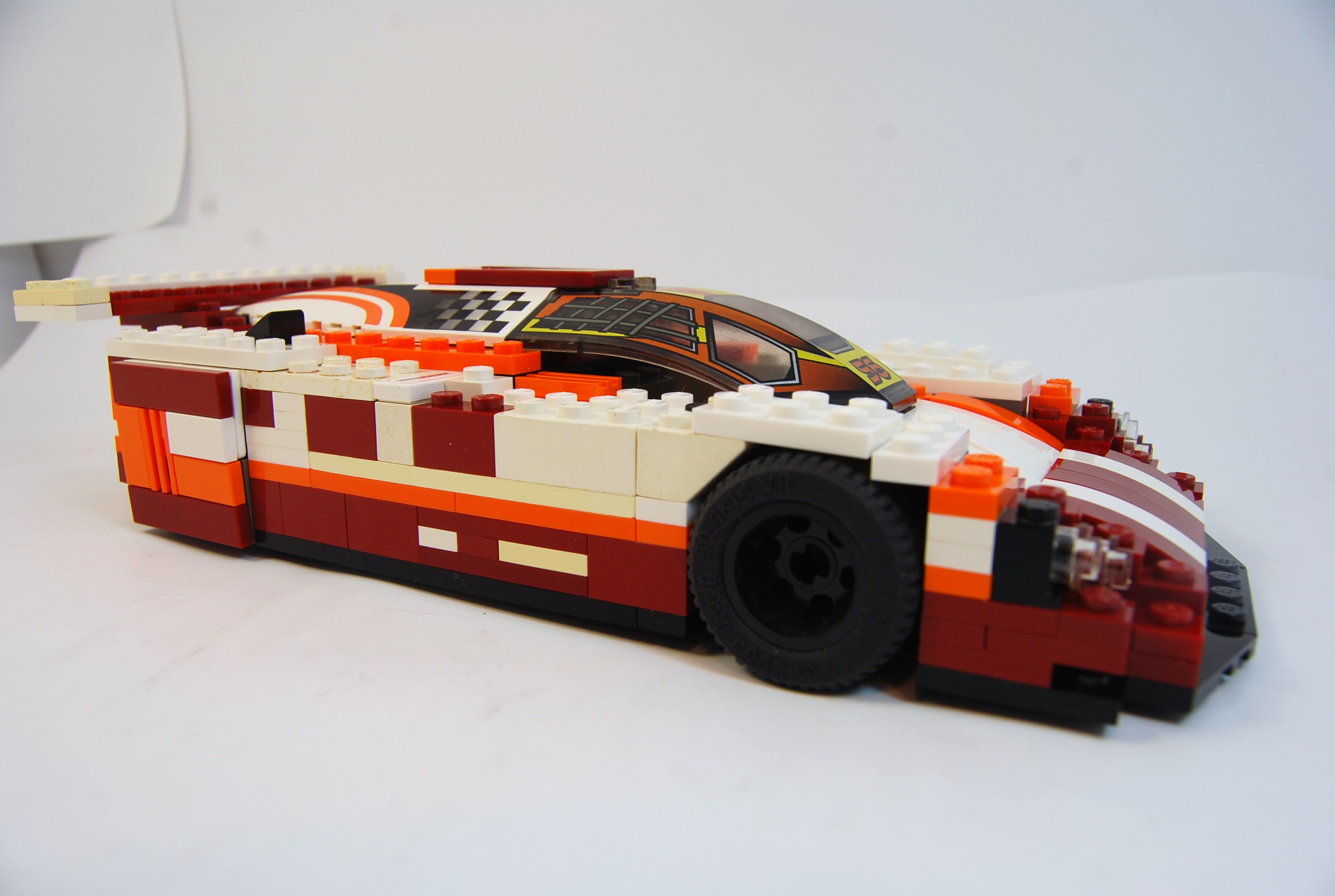 jaguar_xjr9_racer_05.jpg