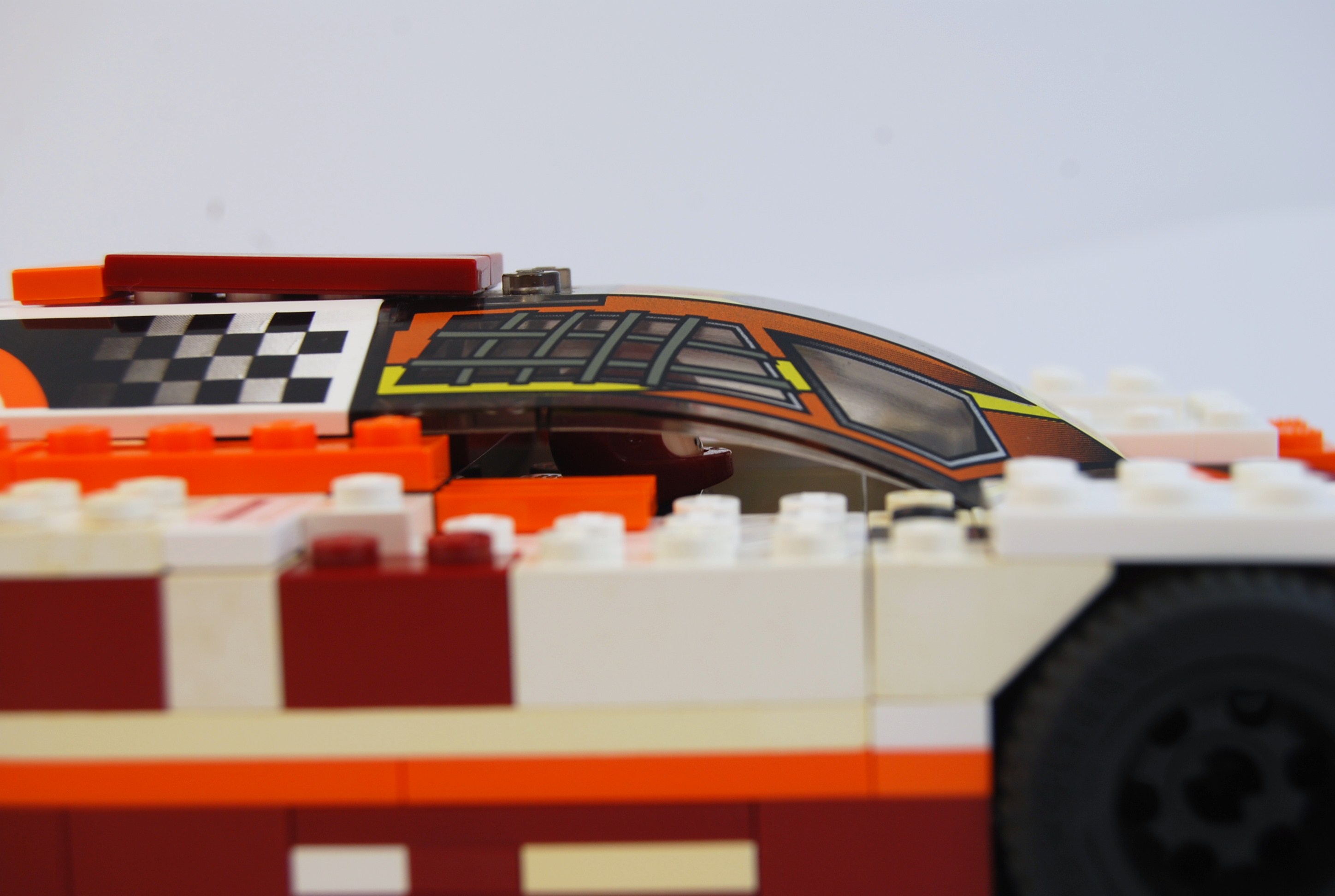 jaguar_xjr9_racer_33.jpg