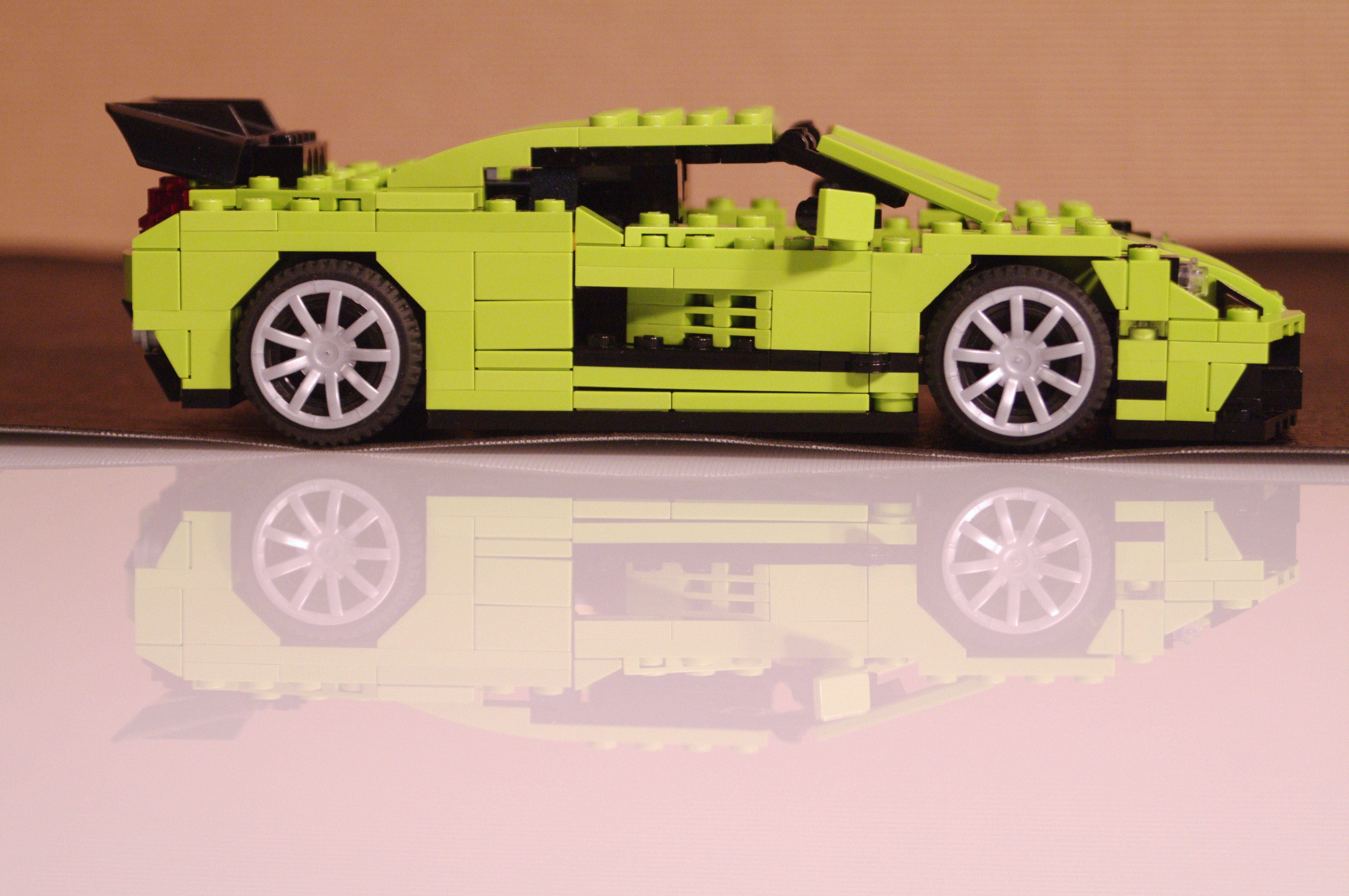 gallardo_lp570-4_superleggera_05.jpg