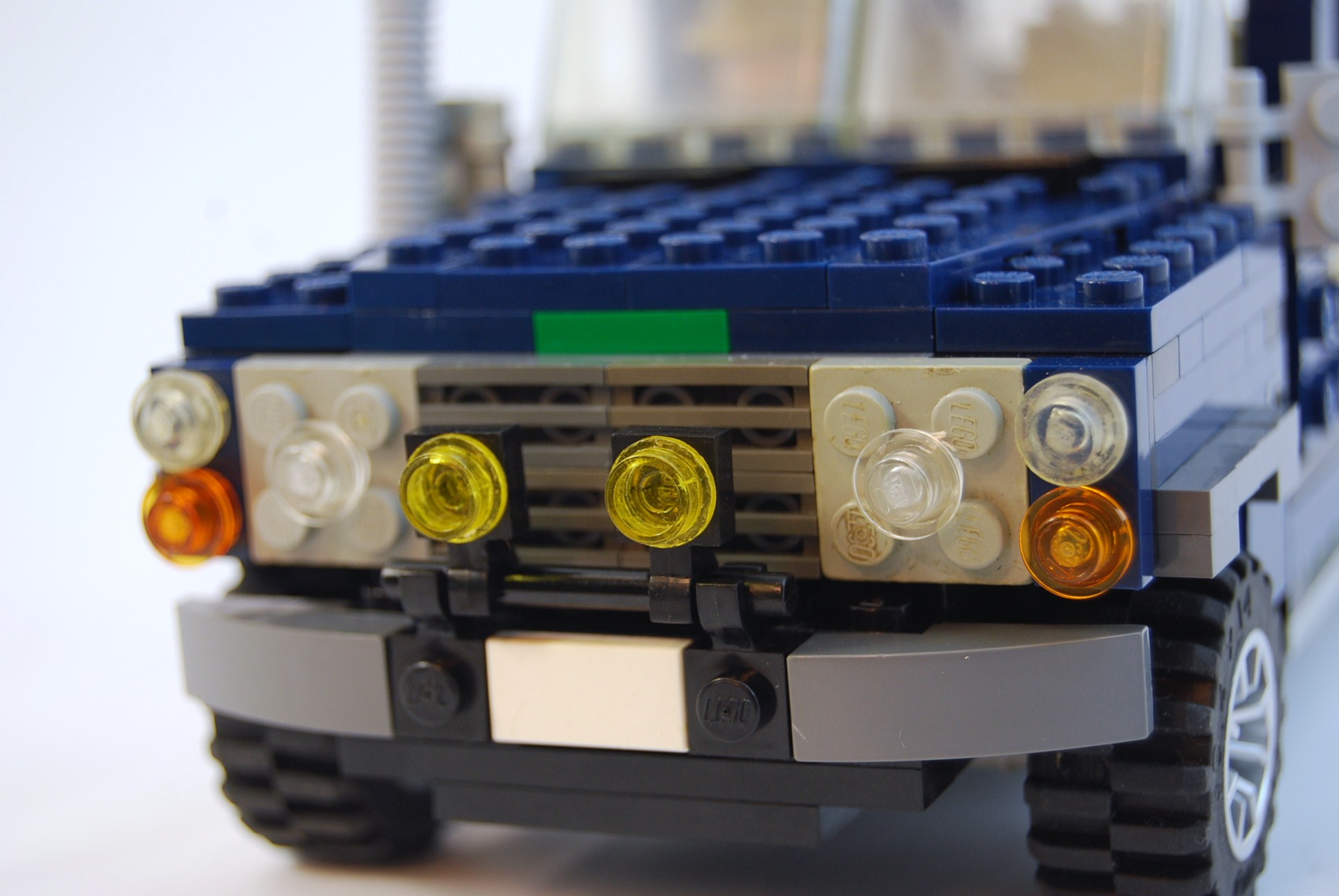 landrover_defender_49.jpg