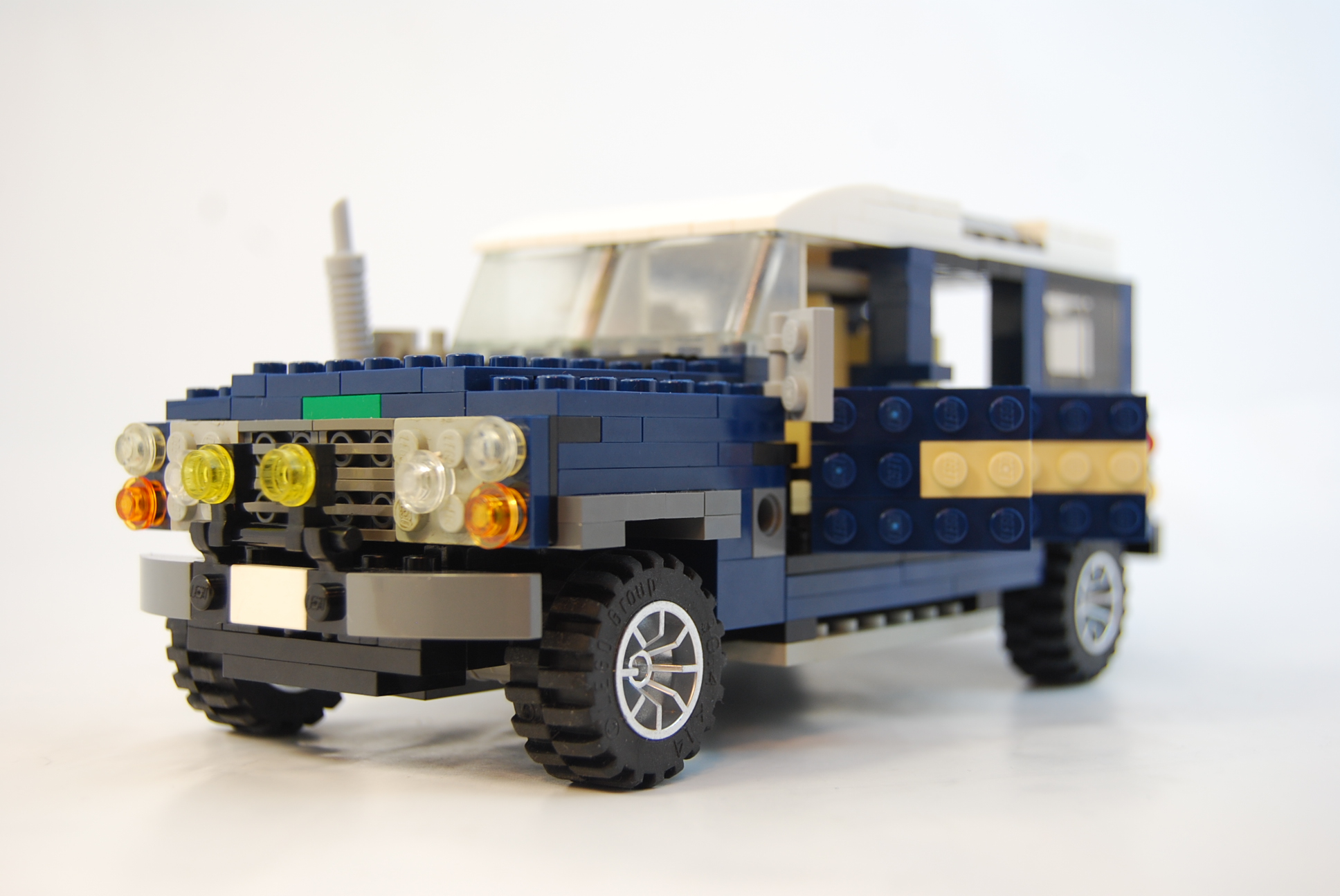 landrover_defender_15.jpg