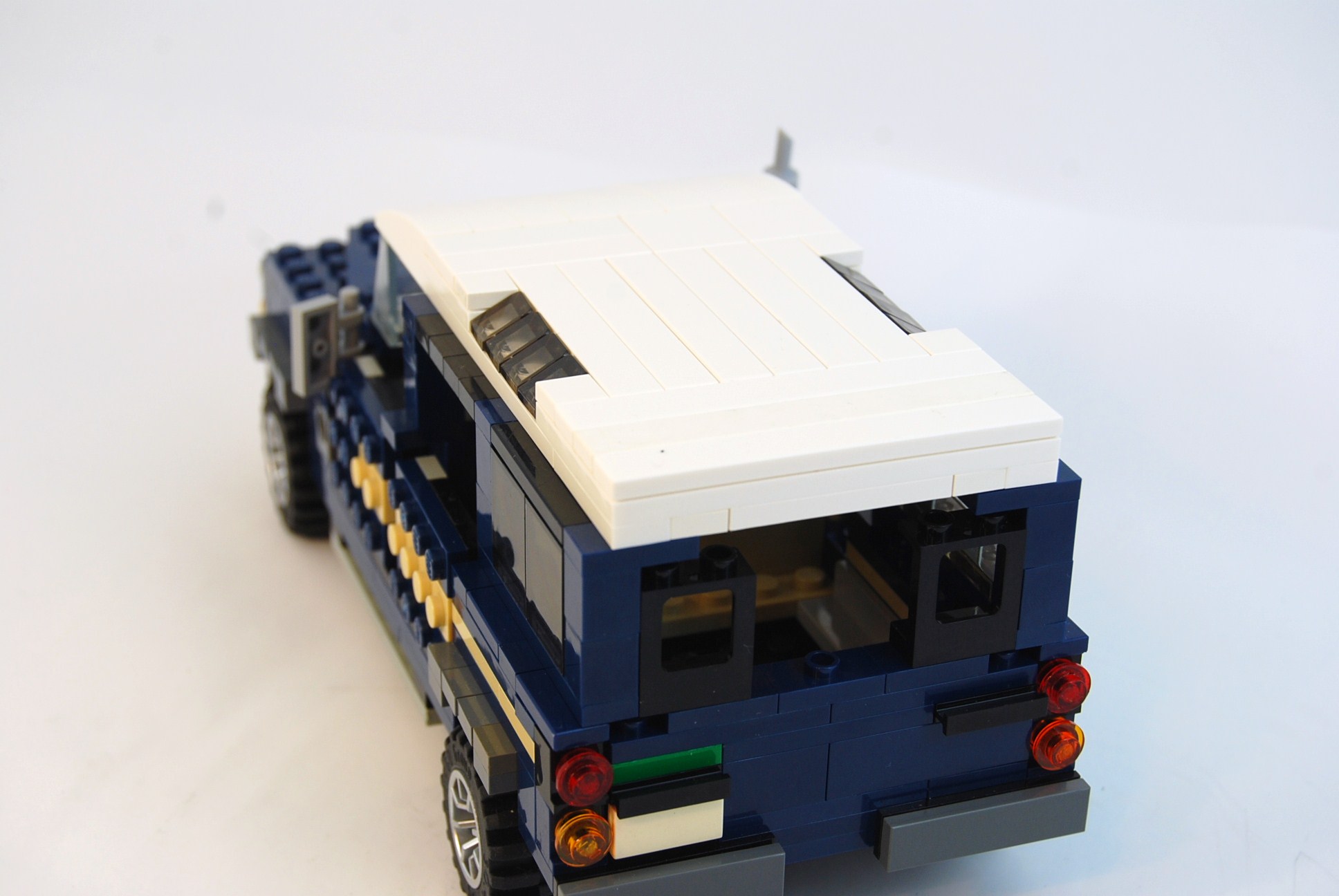 landrover_defender_35.jpg