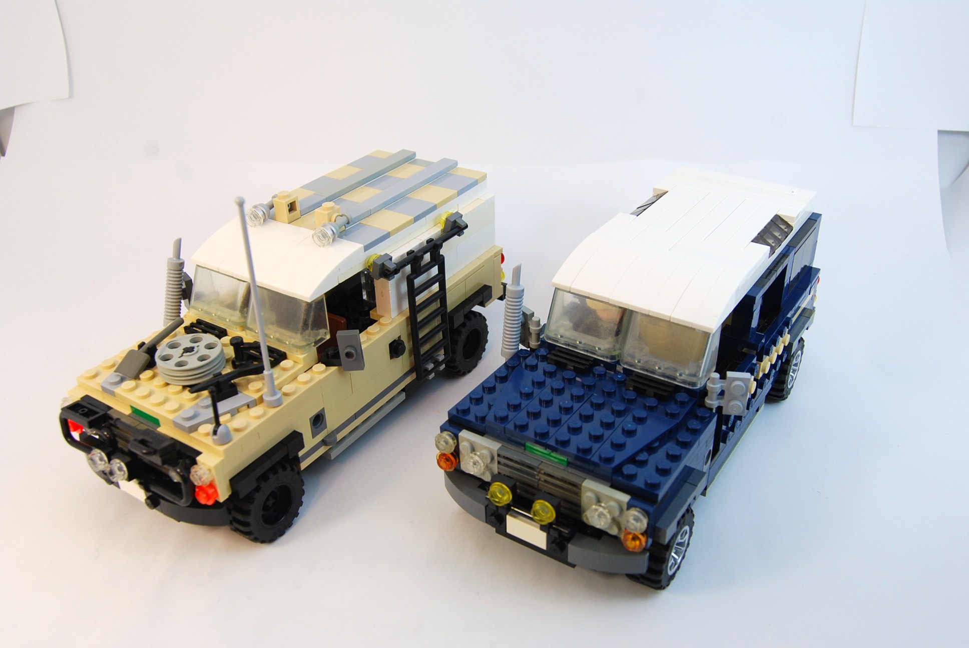 landrover_defender_group_07.jpg