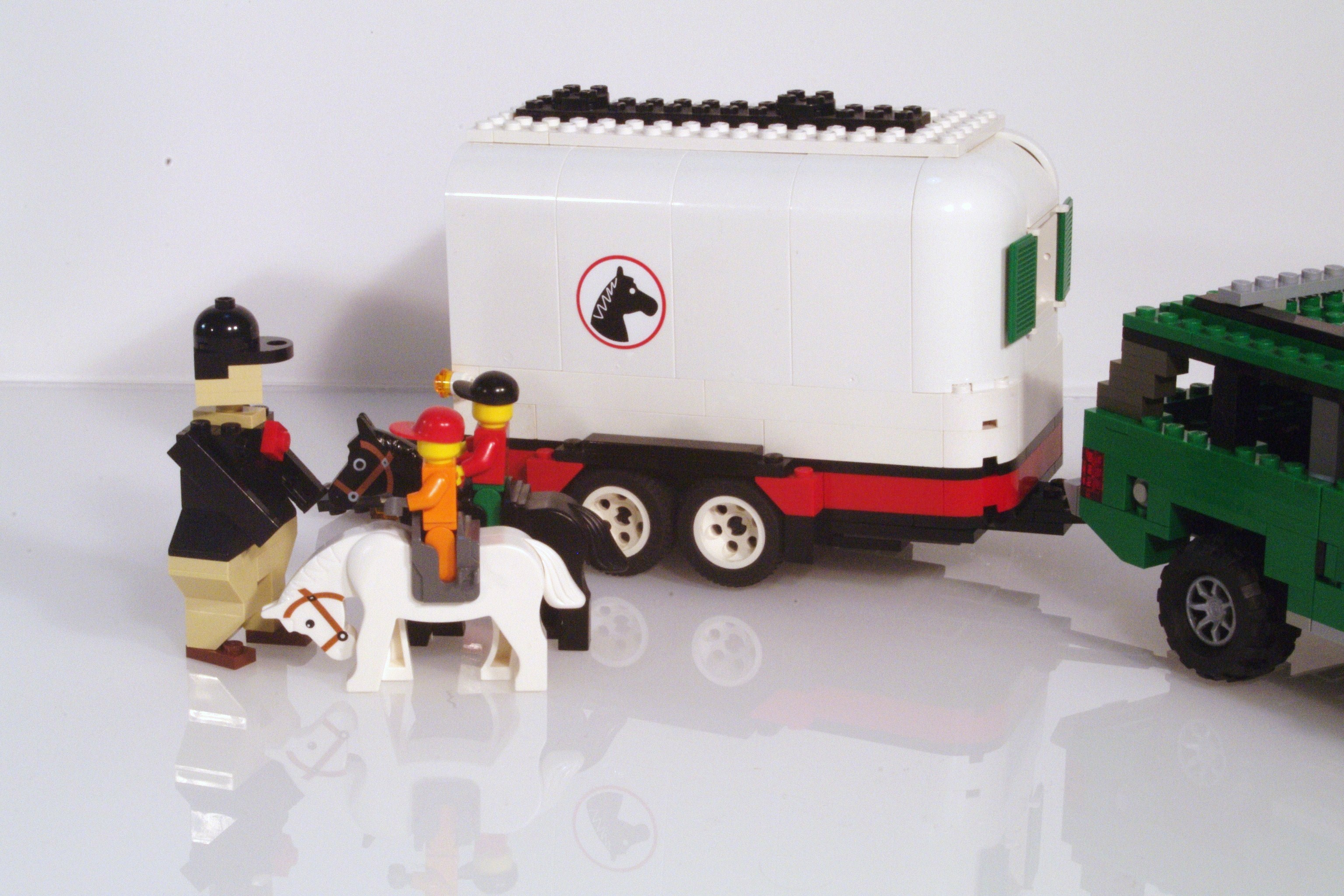 range_rover_equestrian_04.jpg