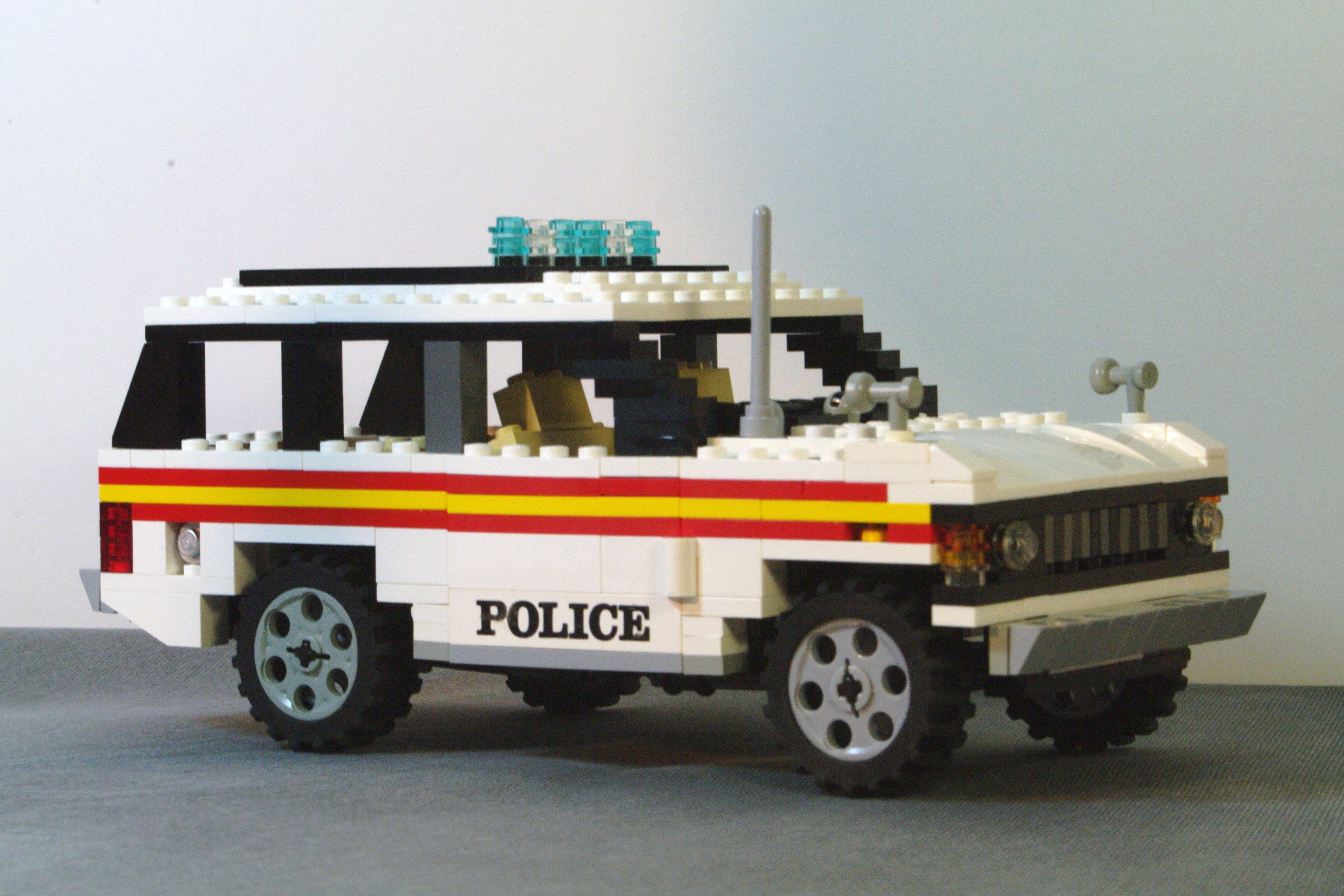 range_rover_series_i_police_01.jpg