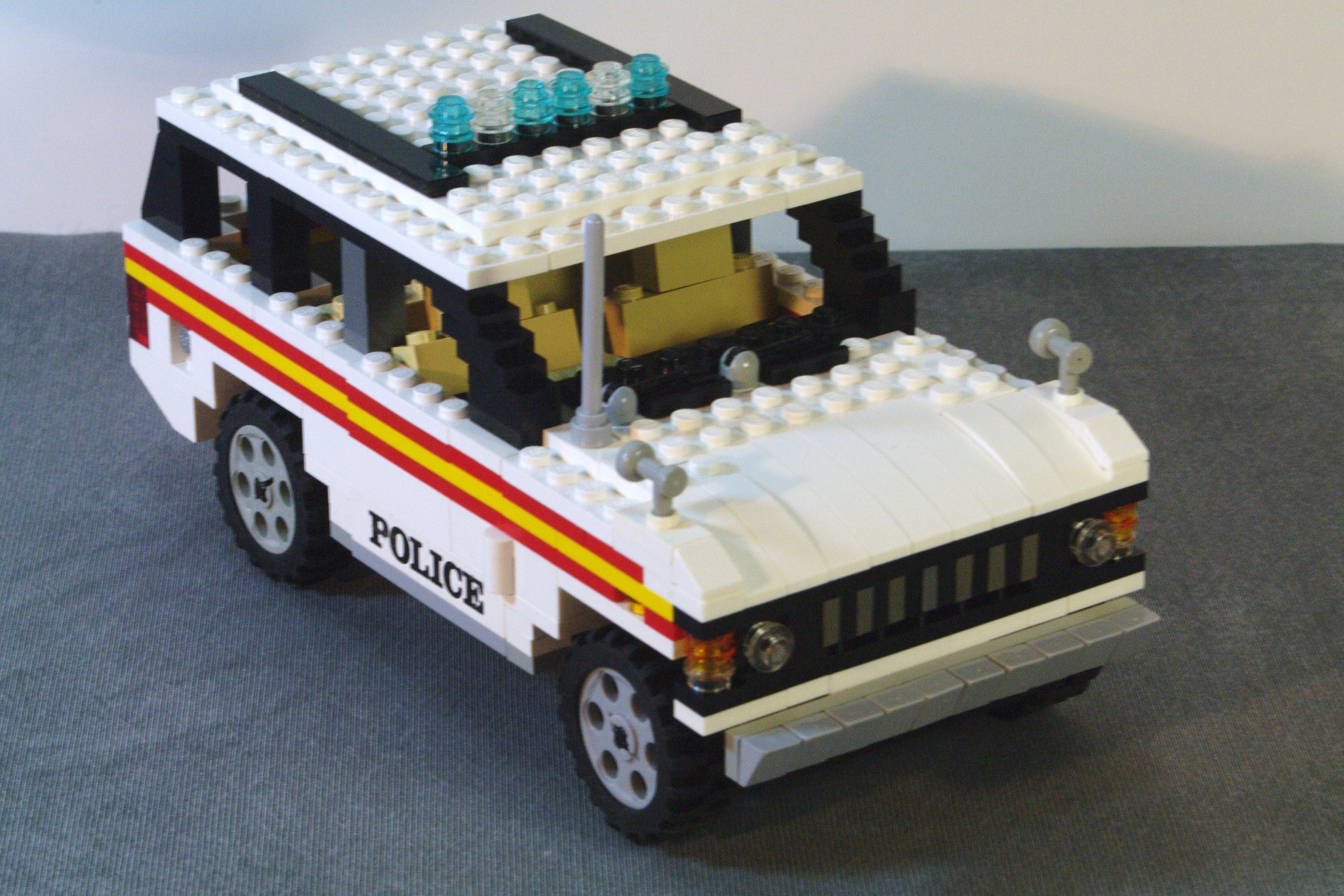 range_rover_series_i_police_07.jpg