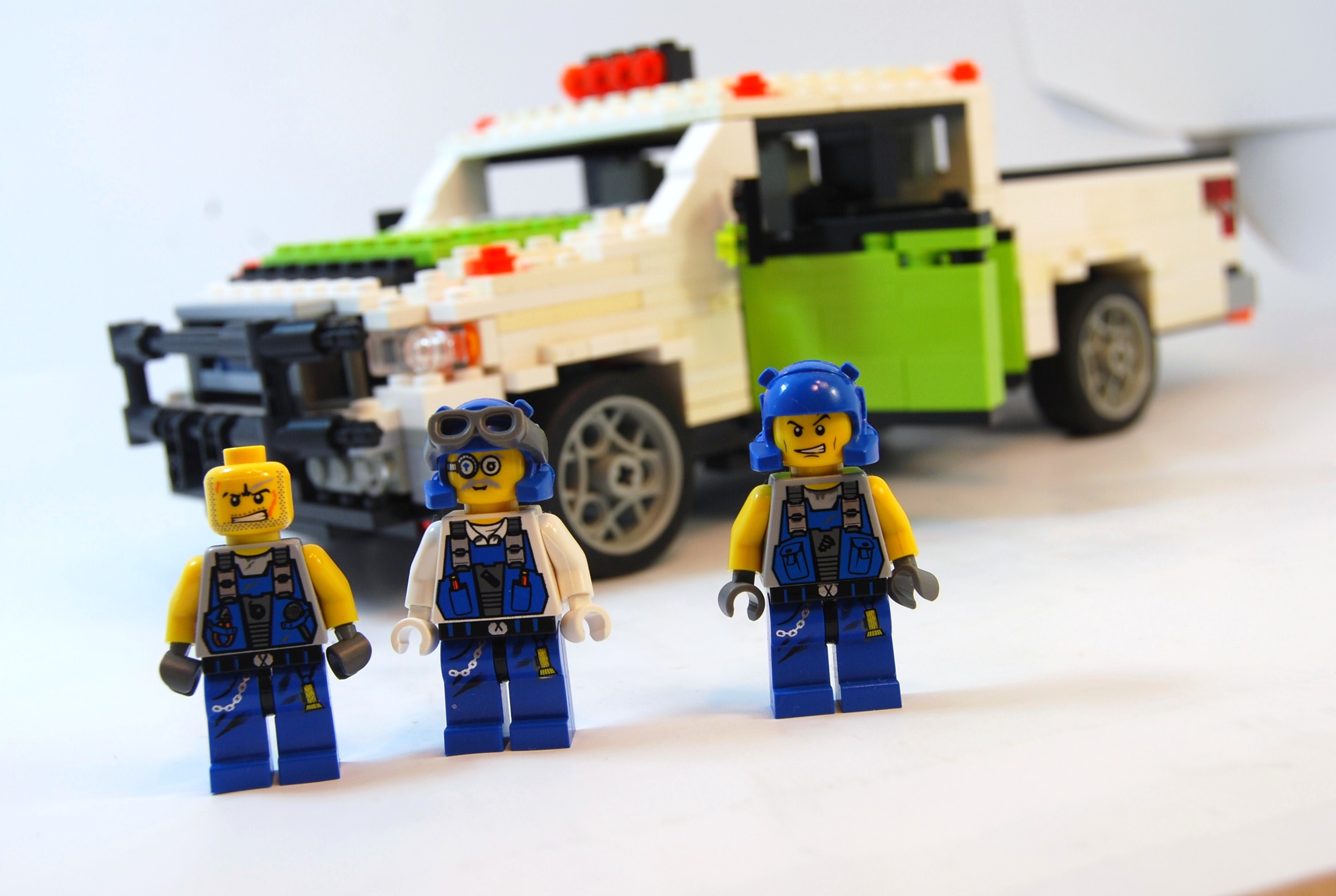 powerminers_tm_pickup_03.jpg