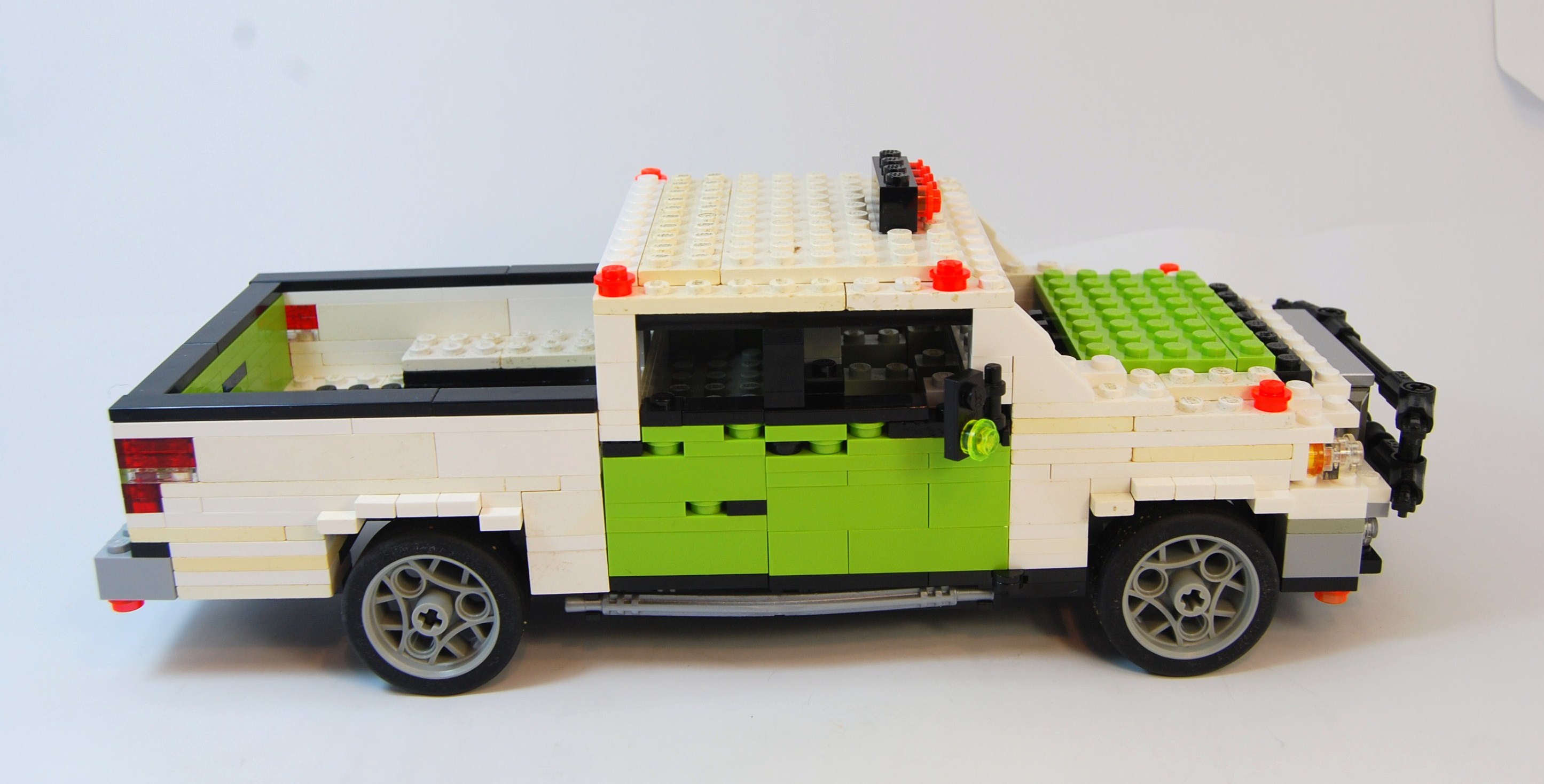 powerminers_tm_pickup_05.jpg