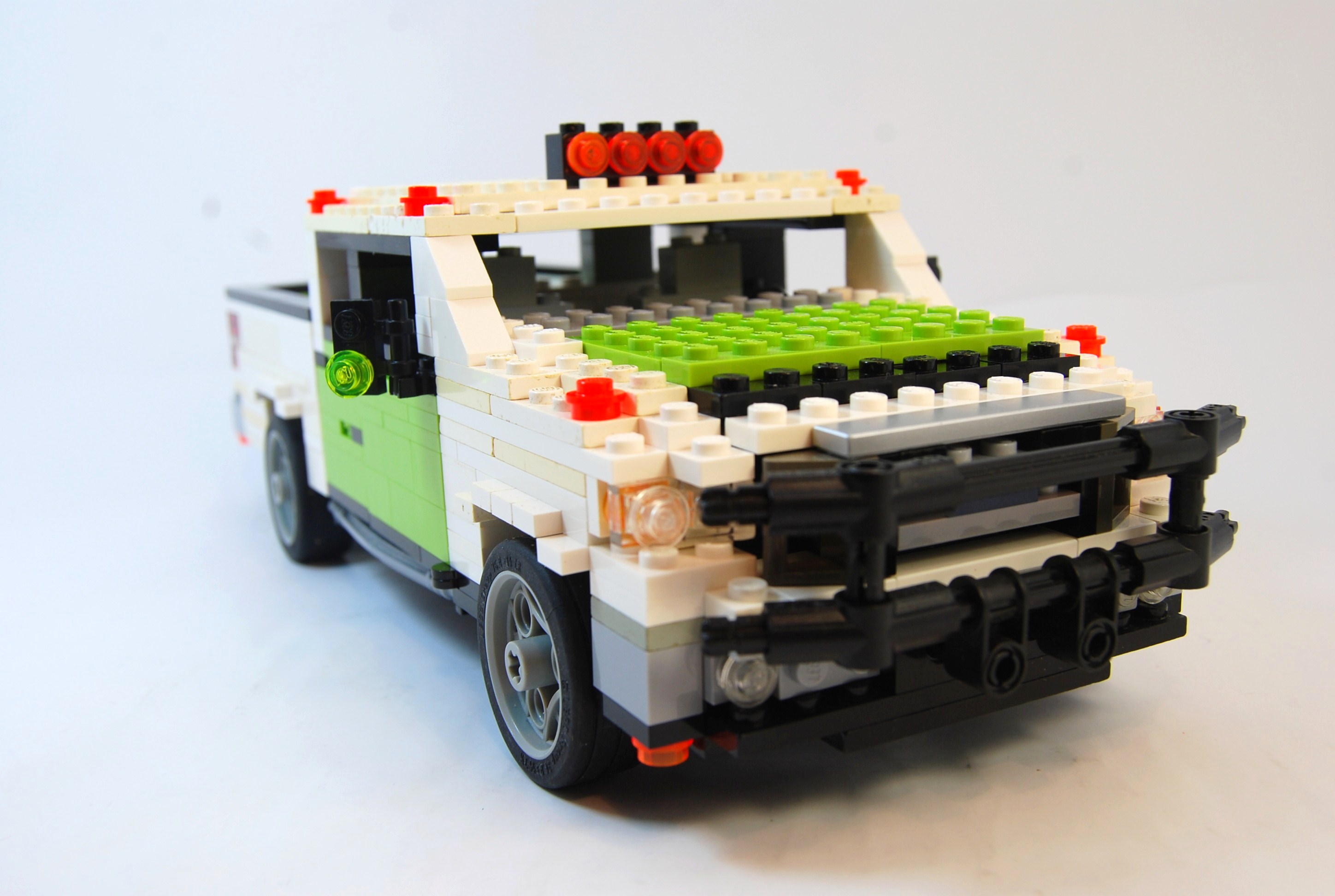 powerminers_tm_pickup_09.jpg