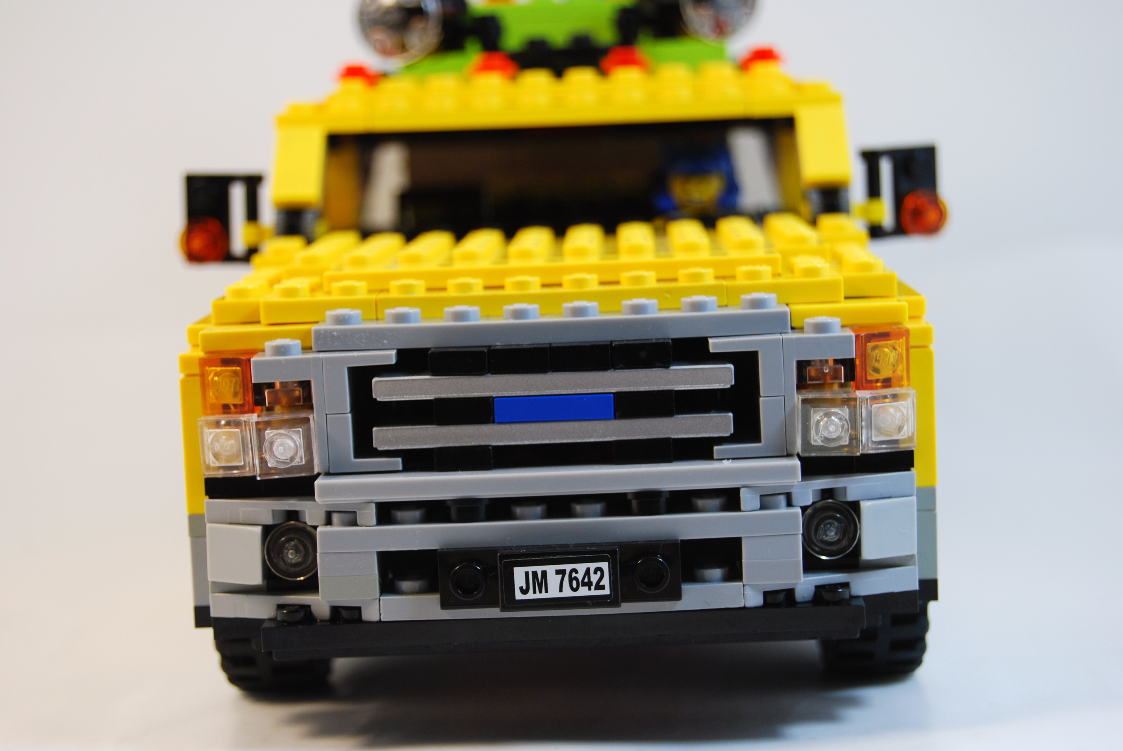 ford_f-350_hd_powerminers_tanker_06.jpg