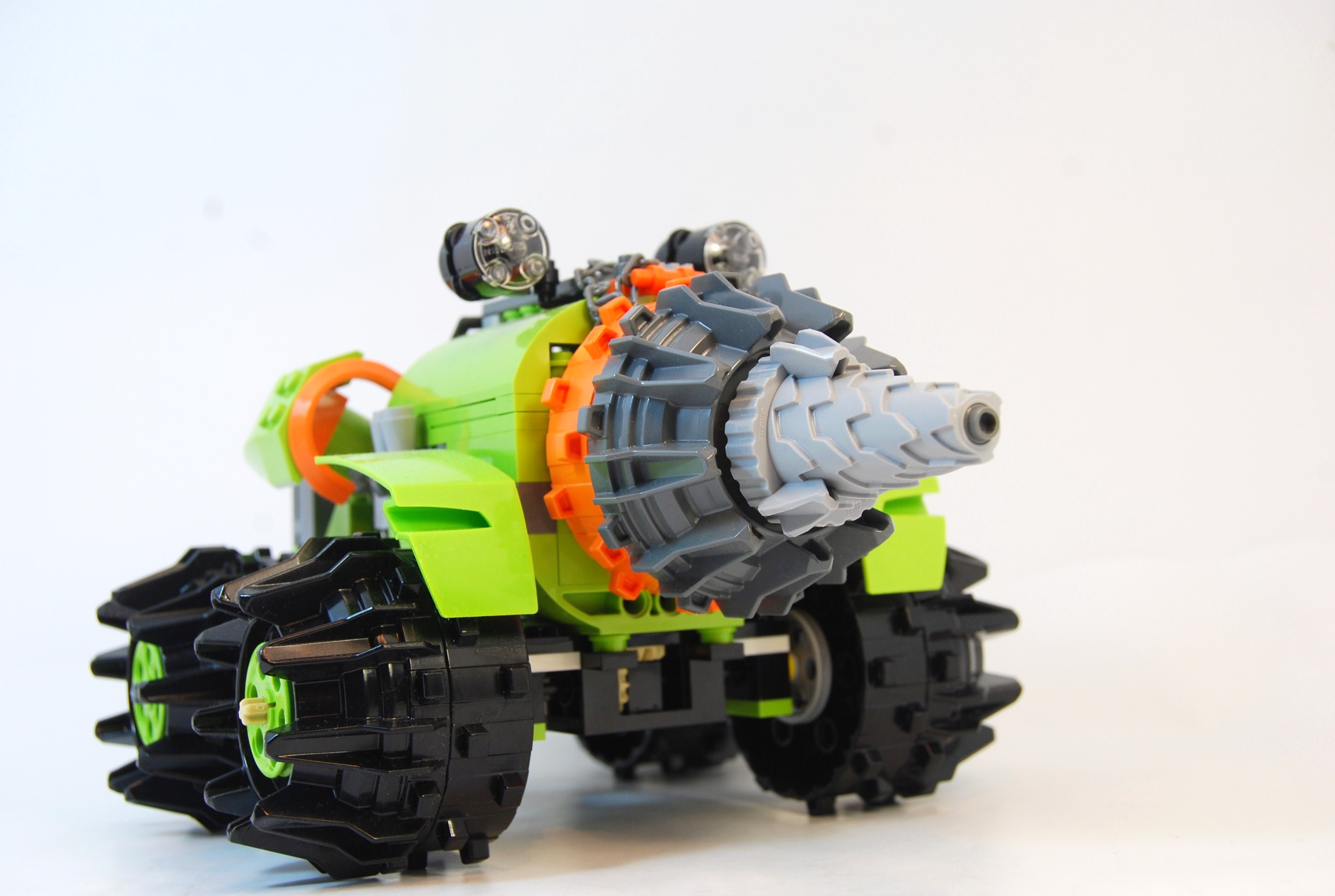 powerminers_driller_03.jpg