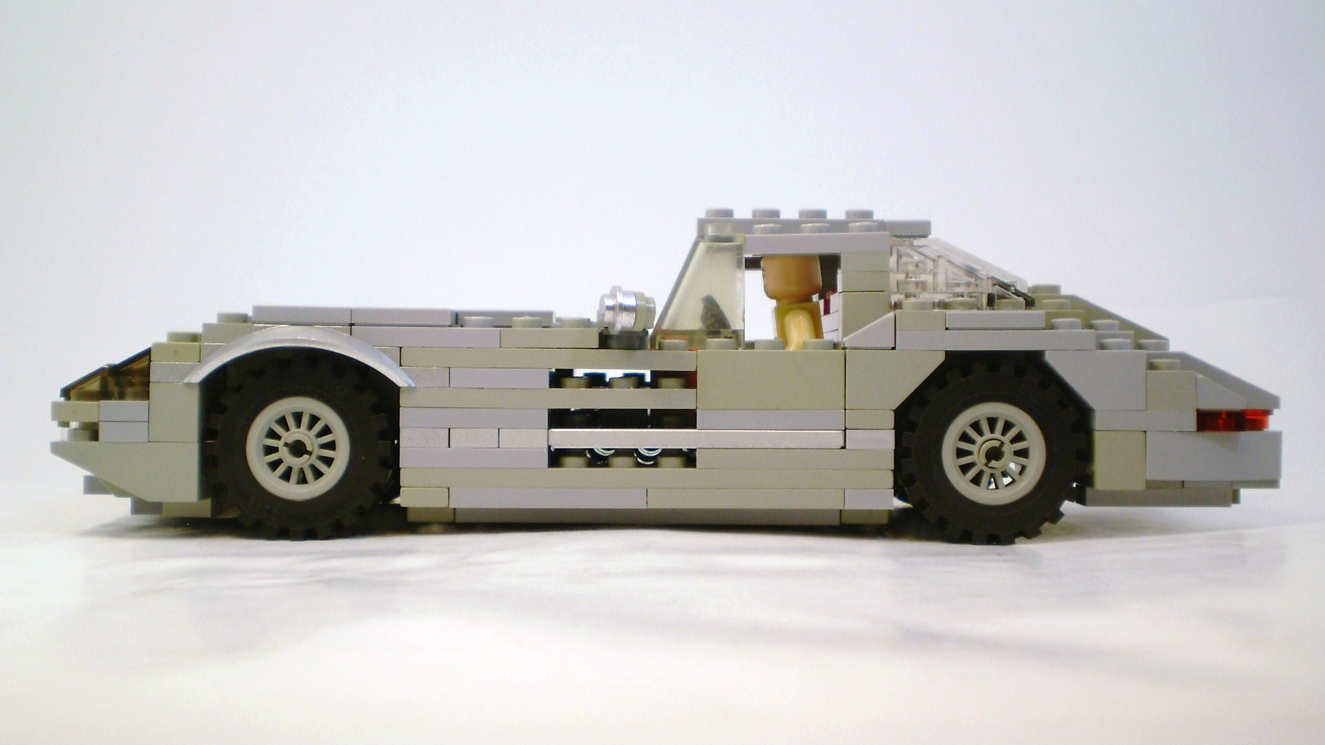 mercedes_w196s_300slr_uhlenhaut_coupe_02.jpg