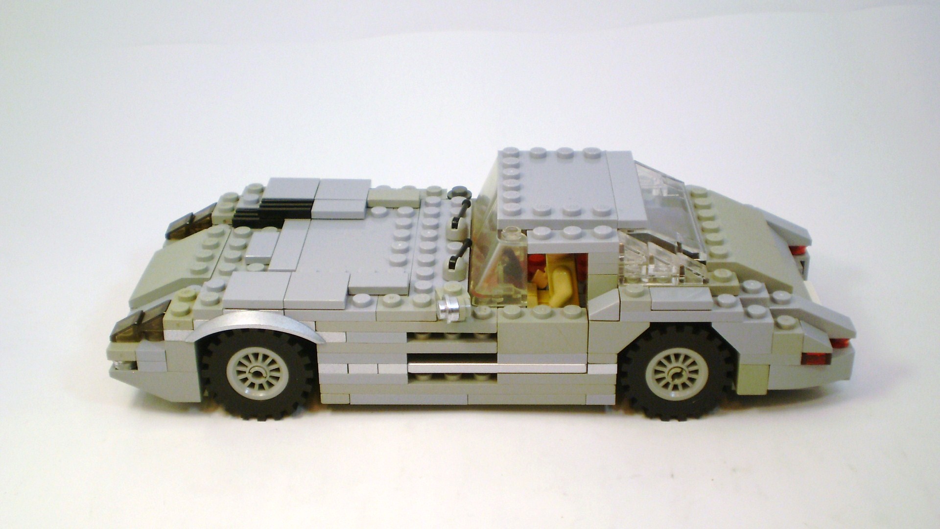 mercedes_w196s_300slr_uhlenhaut_coupe_03.jpg