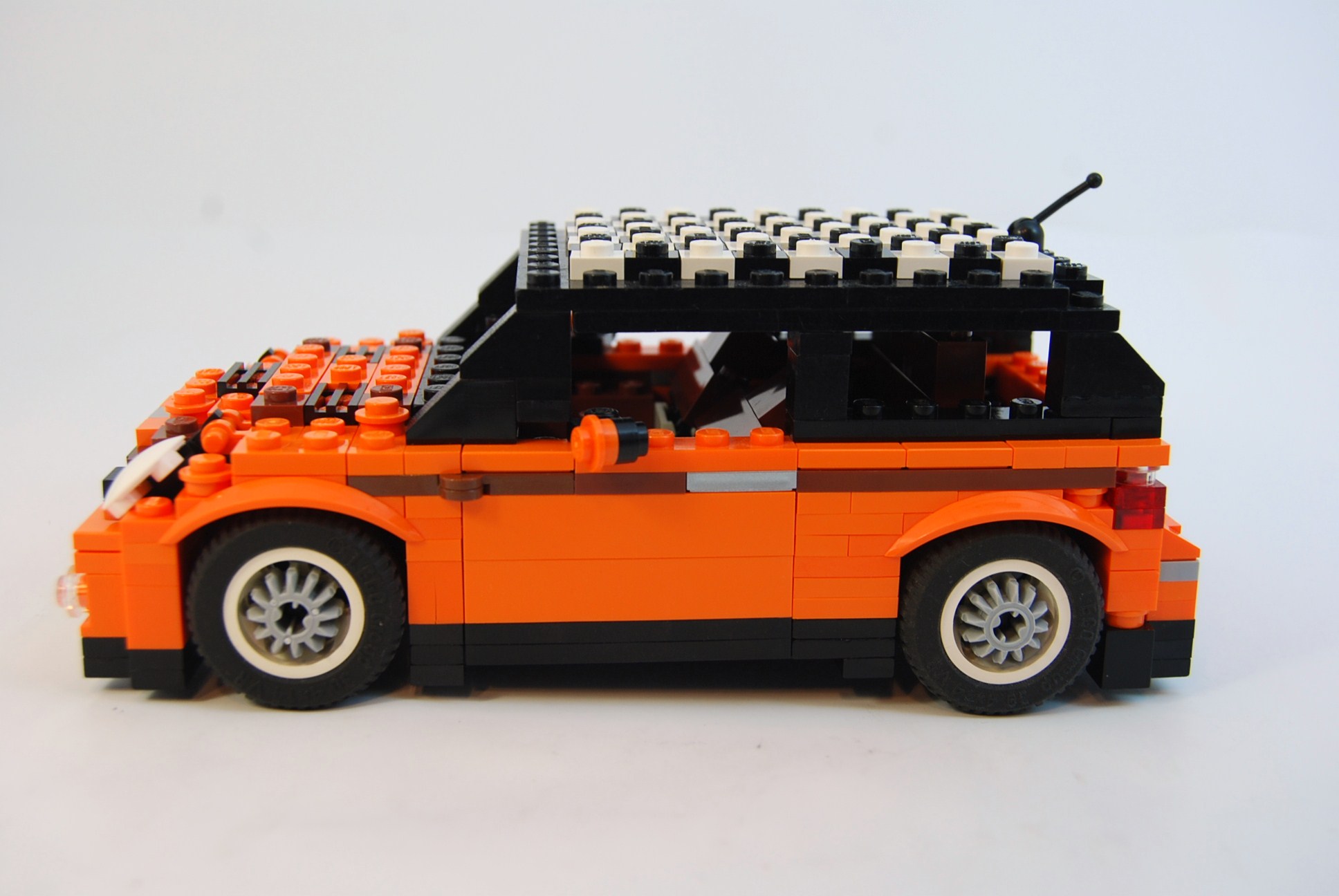 new_mini_mkii_21.jpg