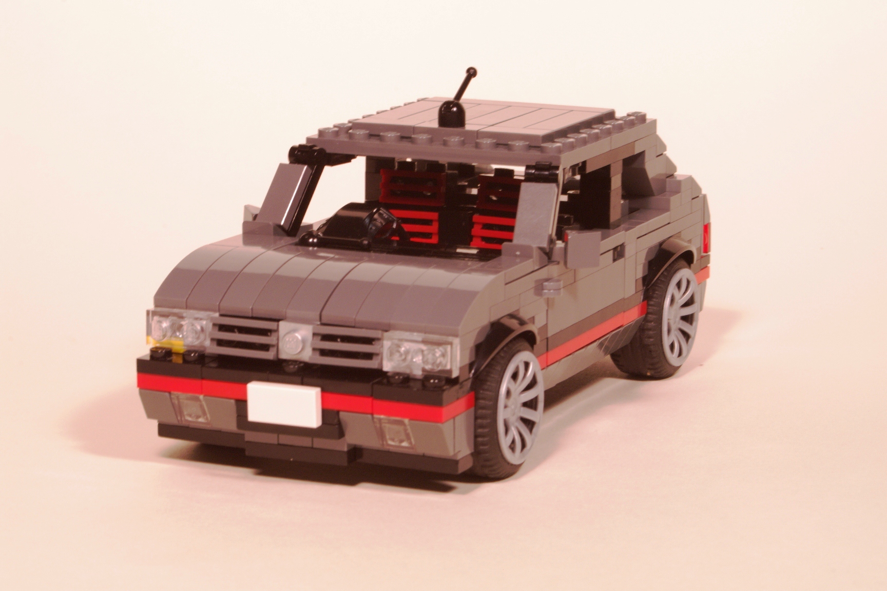 peugeot_205_gti_04.jpg