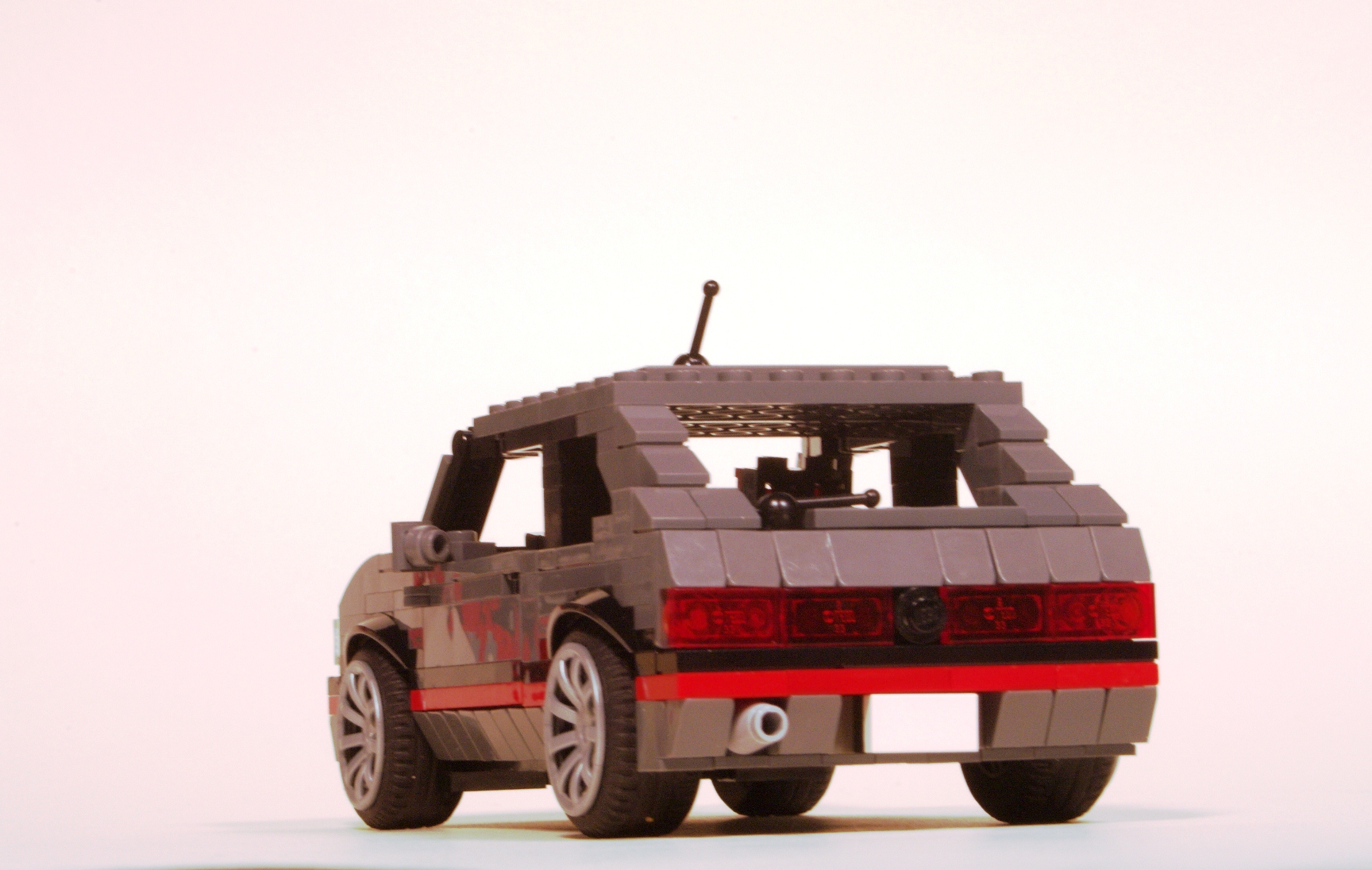 peugeot_205_gti_06.jpg